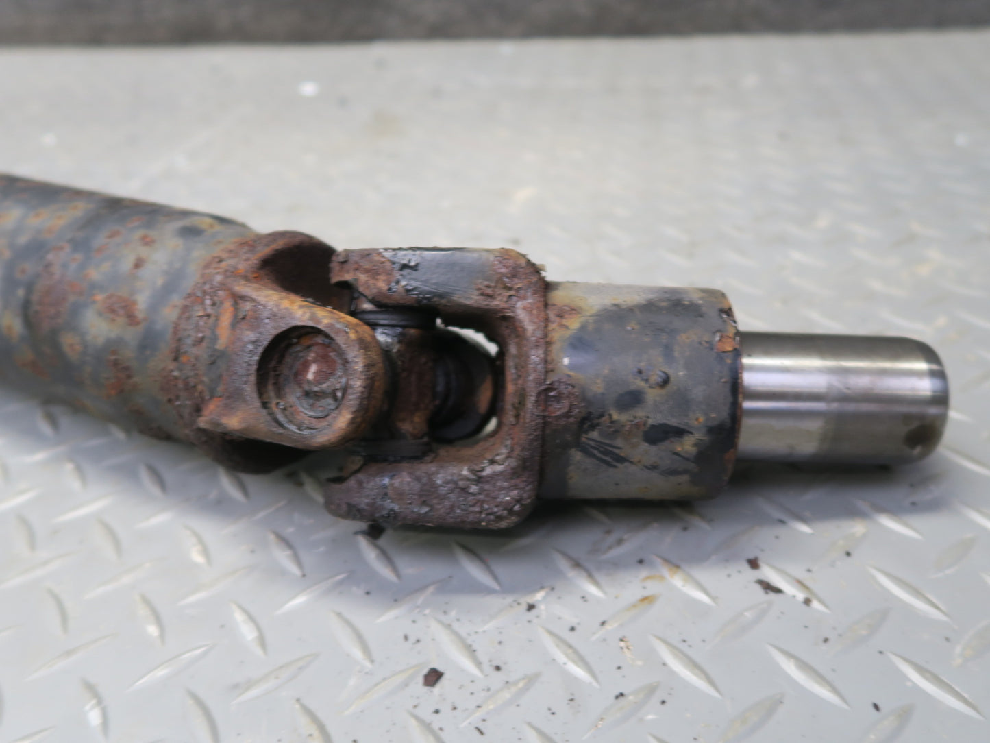 87-89 Nissan Z31 300ZX 2+2 NA A/T Drive Shaft Driveshaft OEM
