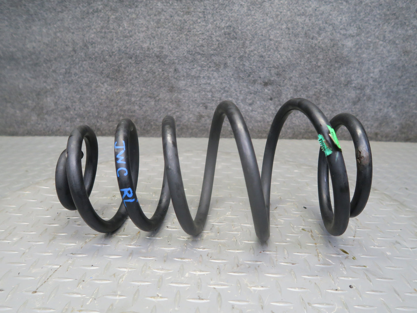 11-18 Jeep Wrangler JK Set of 2 Rear Left & Right Coil Spring 68004459AA OEM