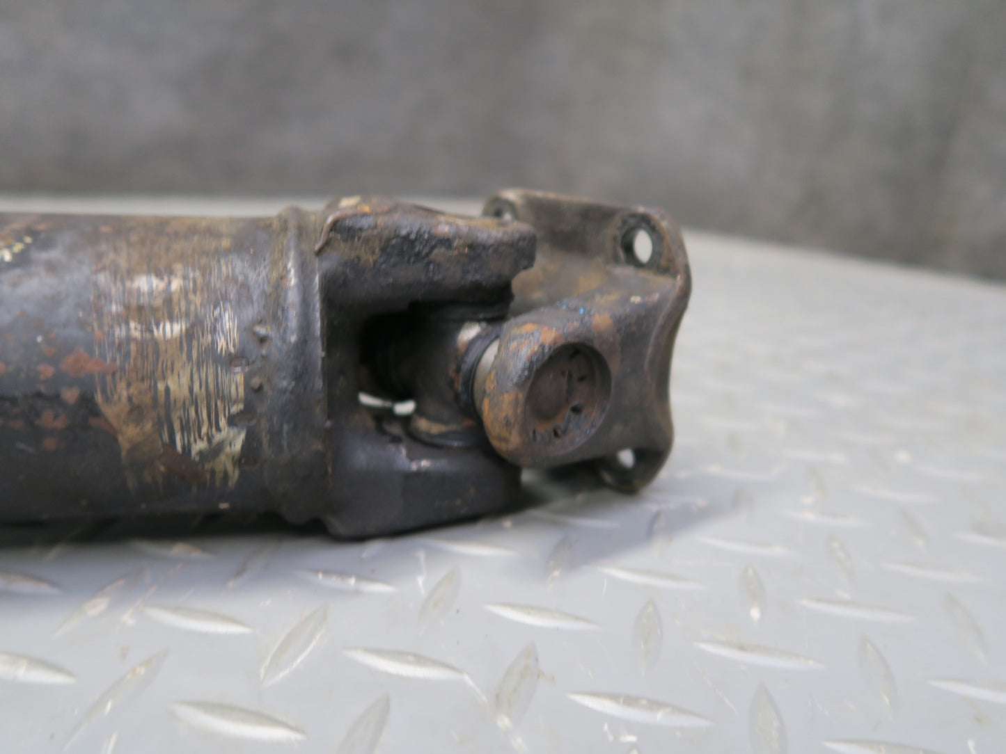 81-83 Datsun 280ZX S130 2+2 L28E NON Turbo A/T Rear Drive Shaft Driveshaft OEM