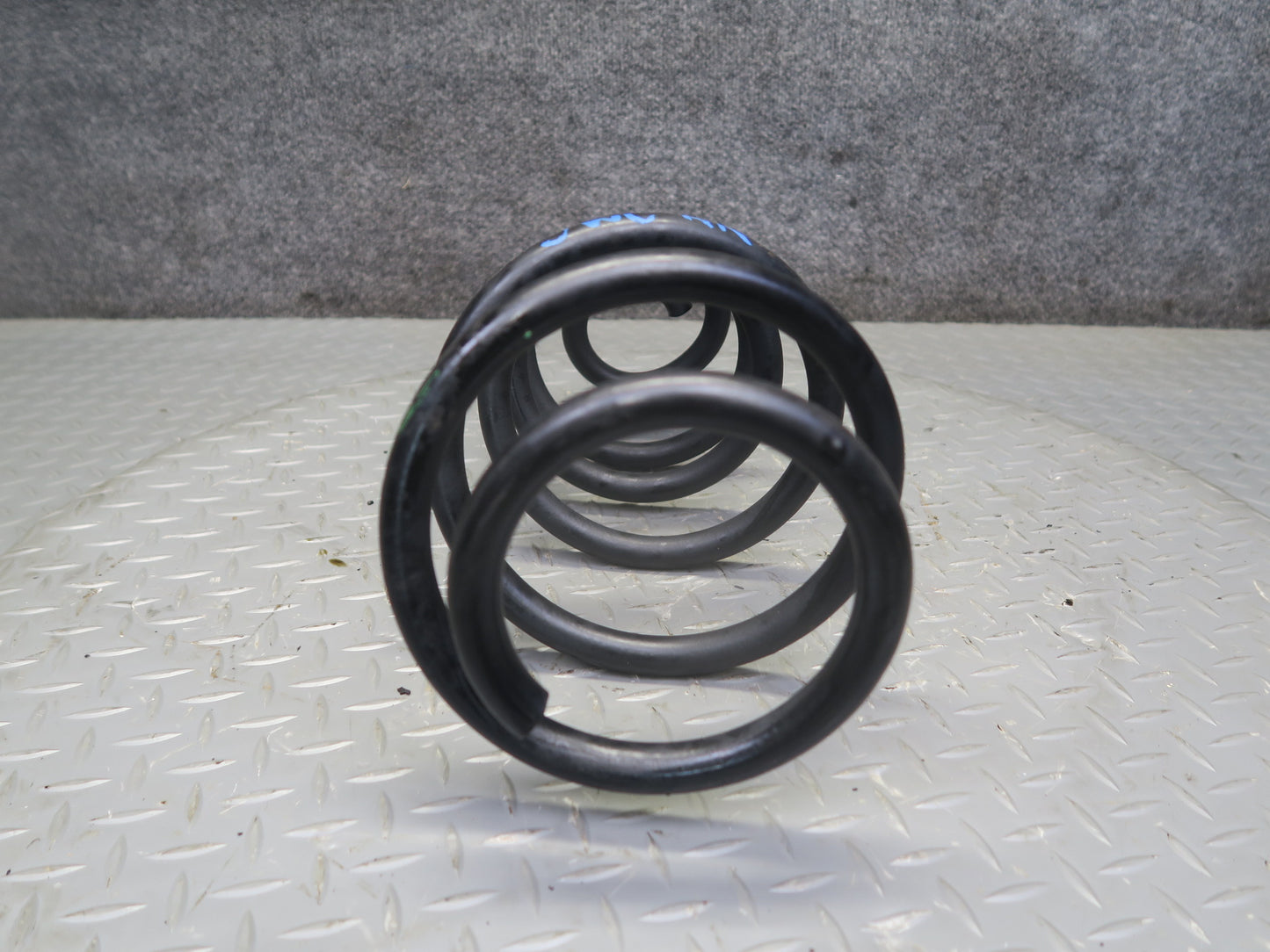 11-18 Jeep Wrangler JK Set of 2 Rear Left & Right Coil Spring 68004459AA OEM