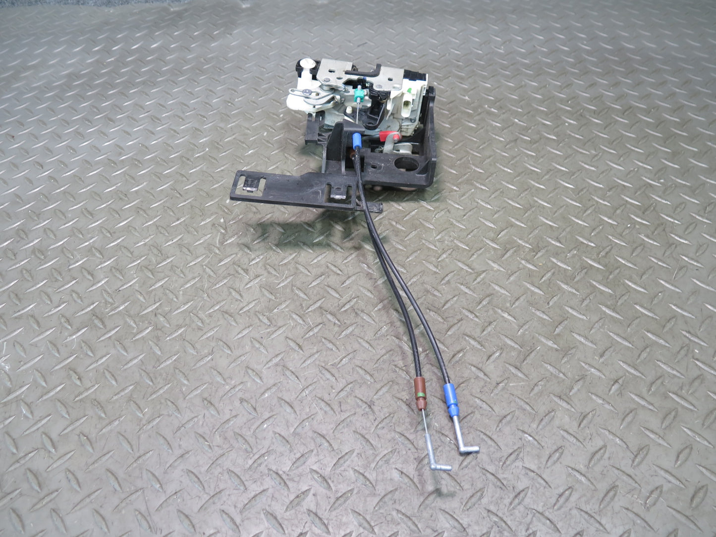11-17 Jeep Wrangler JK 4-DOOR Rear Left Door Latch Actuator 04589049AK OEM