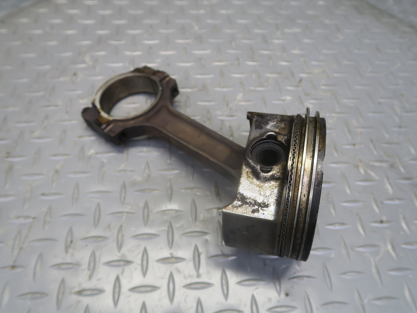 12-14 Cadillac Escalade 6.2L L94 Engine  Piston Connecting Rod 148k Set of 7