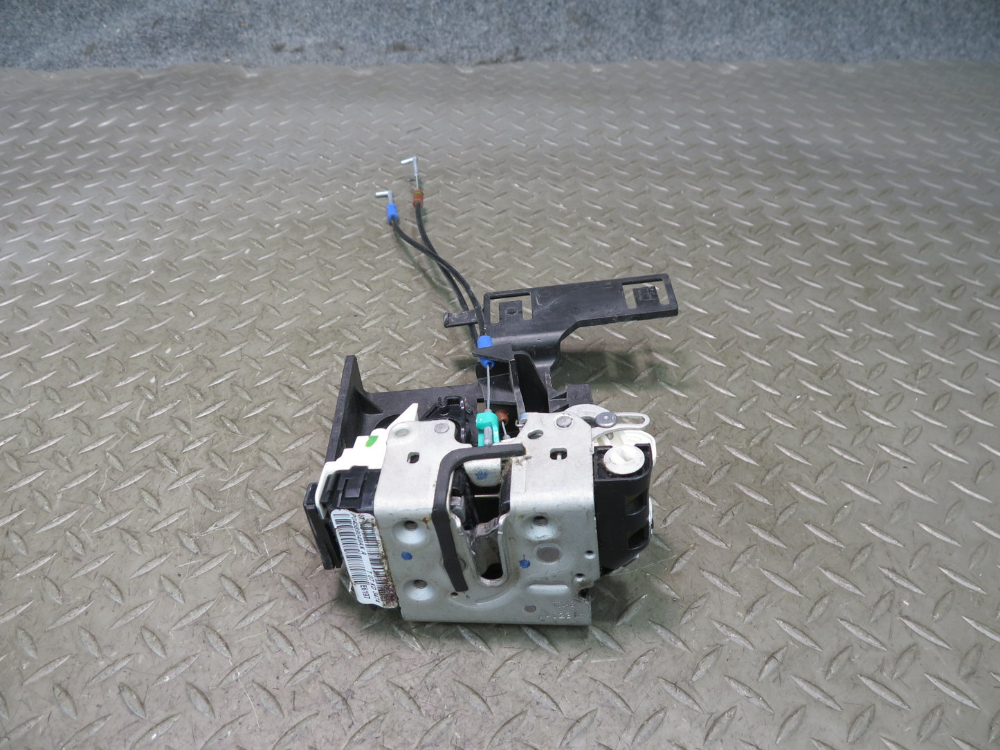 11-17 Jeep Wrangler JK 4-DOOR Rear Left Door Latch Actuator 04589049AK OEM