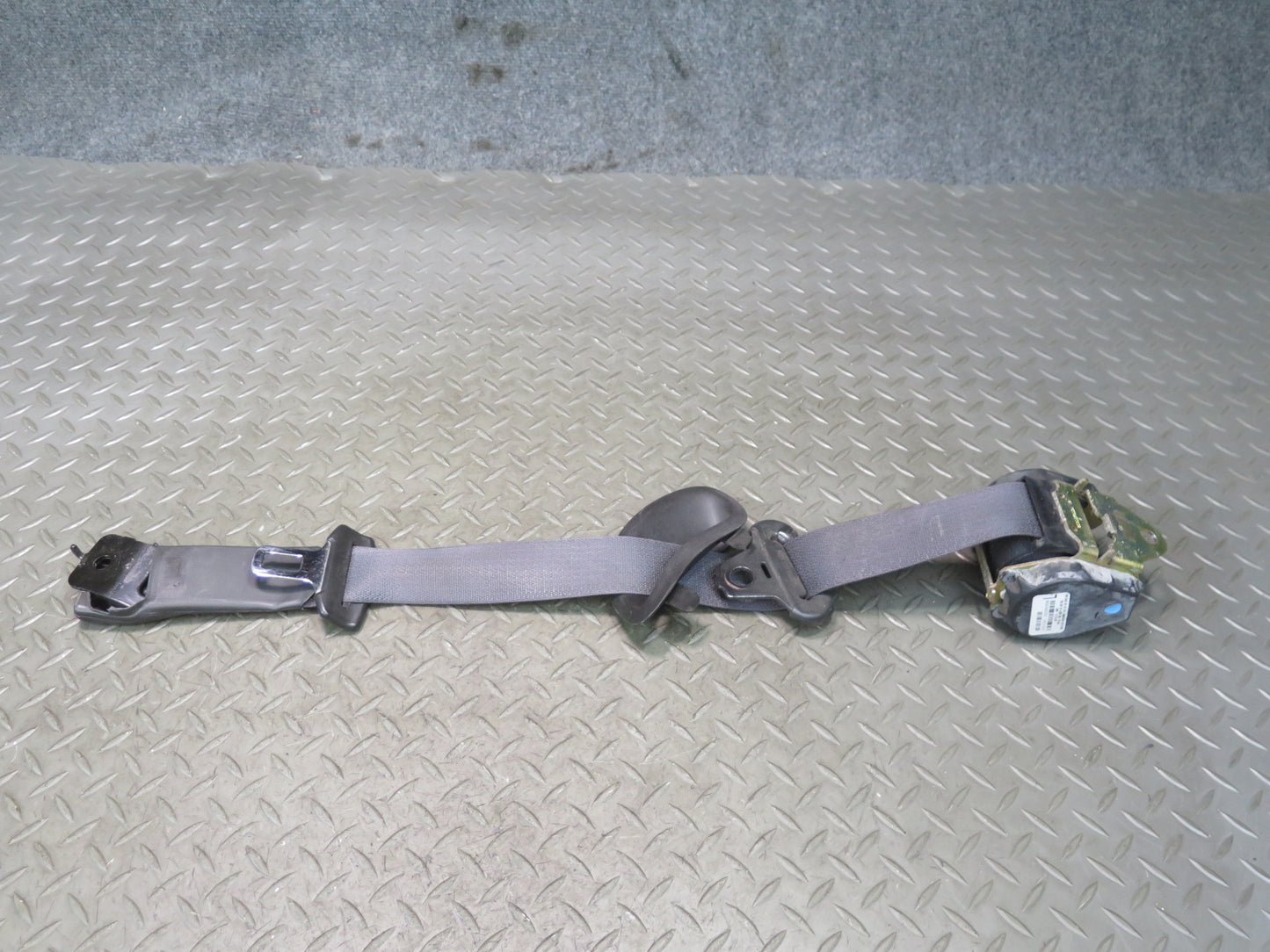 06-12 CHEVROLET CORVETTE C6 SET OF 2 FRONT RIGHT & LEFT SEATBELT RETRACTOR OEM