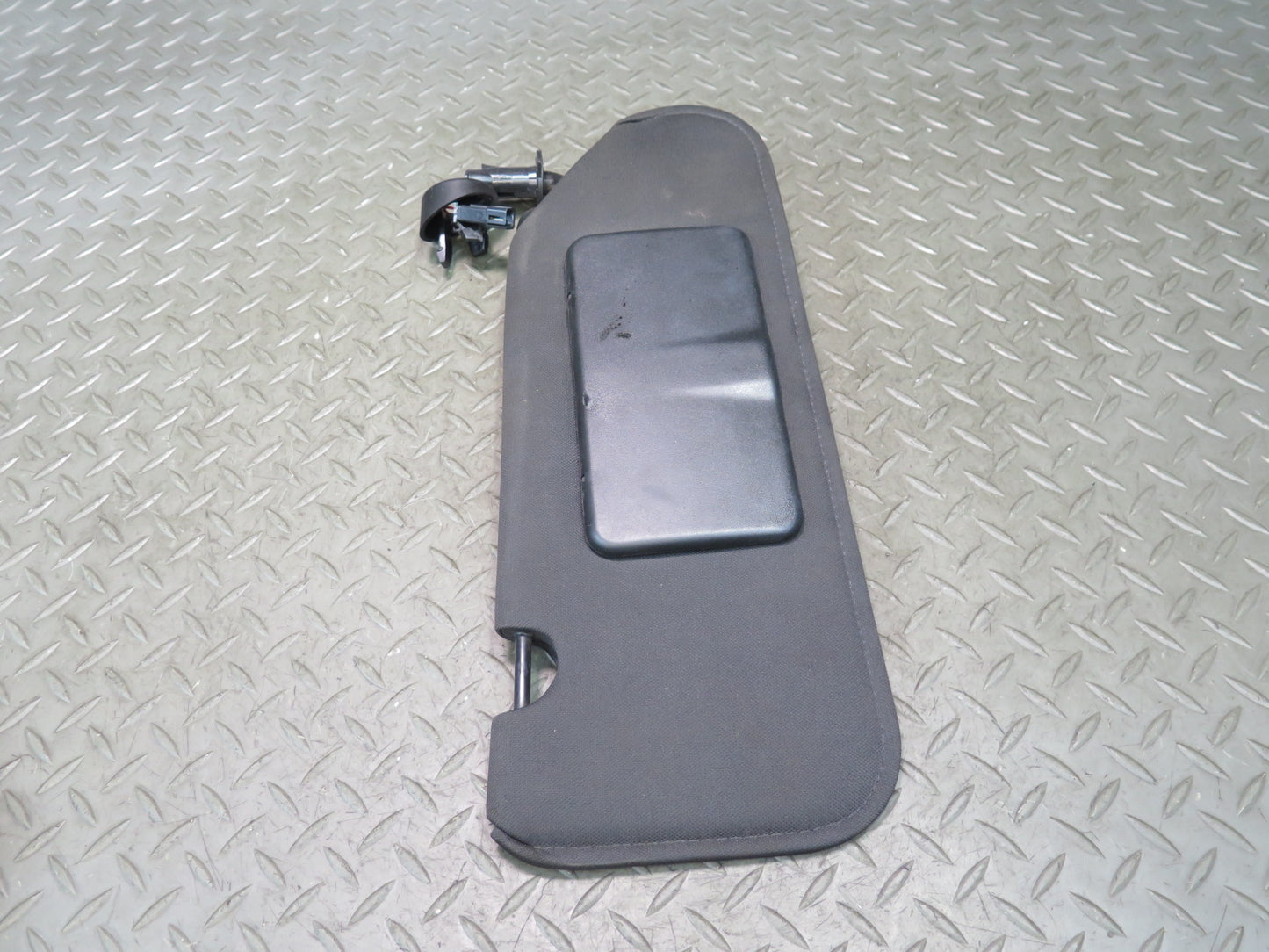05-13 Chevrolet Corvette C6 Coupe Set of 2 Left & Right Sun Visor Black OEM