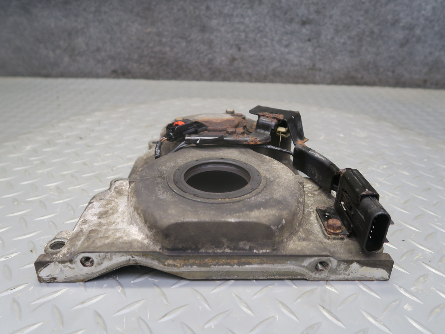 10-14 Cadillac Escalade 6.2L Engine Timing Chain Plate Cover