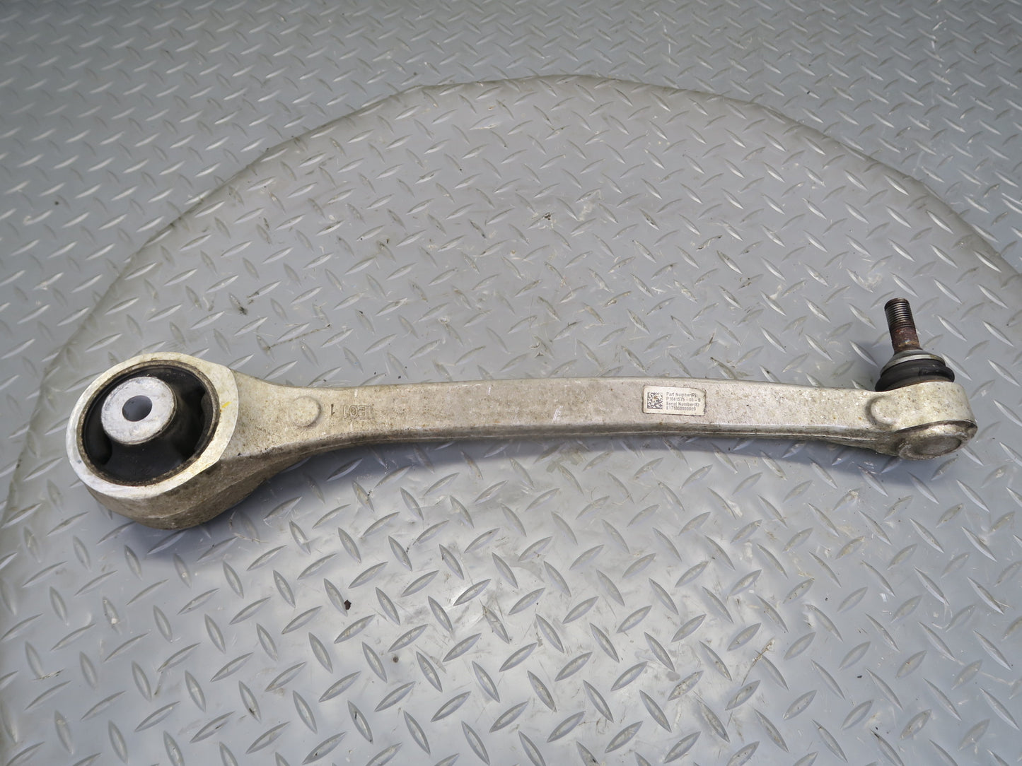 2016-2019 Tesla Model S 75D AWD Front Right Pass Side Lower Control Arm Set