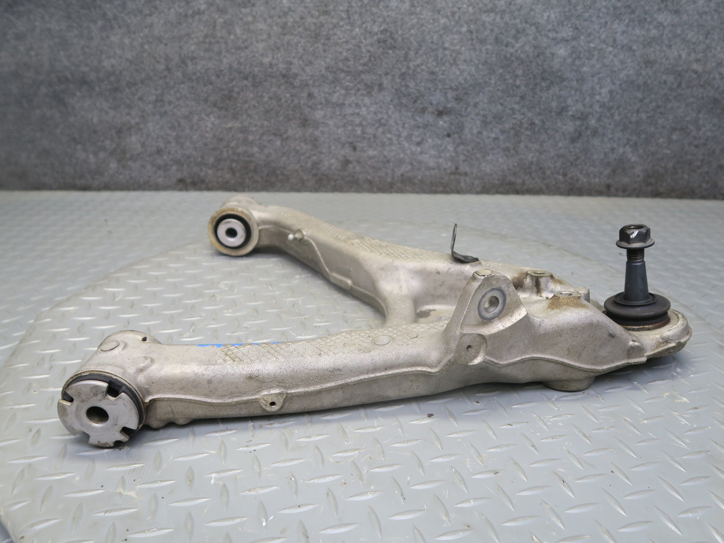 14-19 Chevrolet Corvette C7 Front Left Lower Control Arm 49K Miles 23490421 OEM