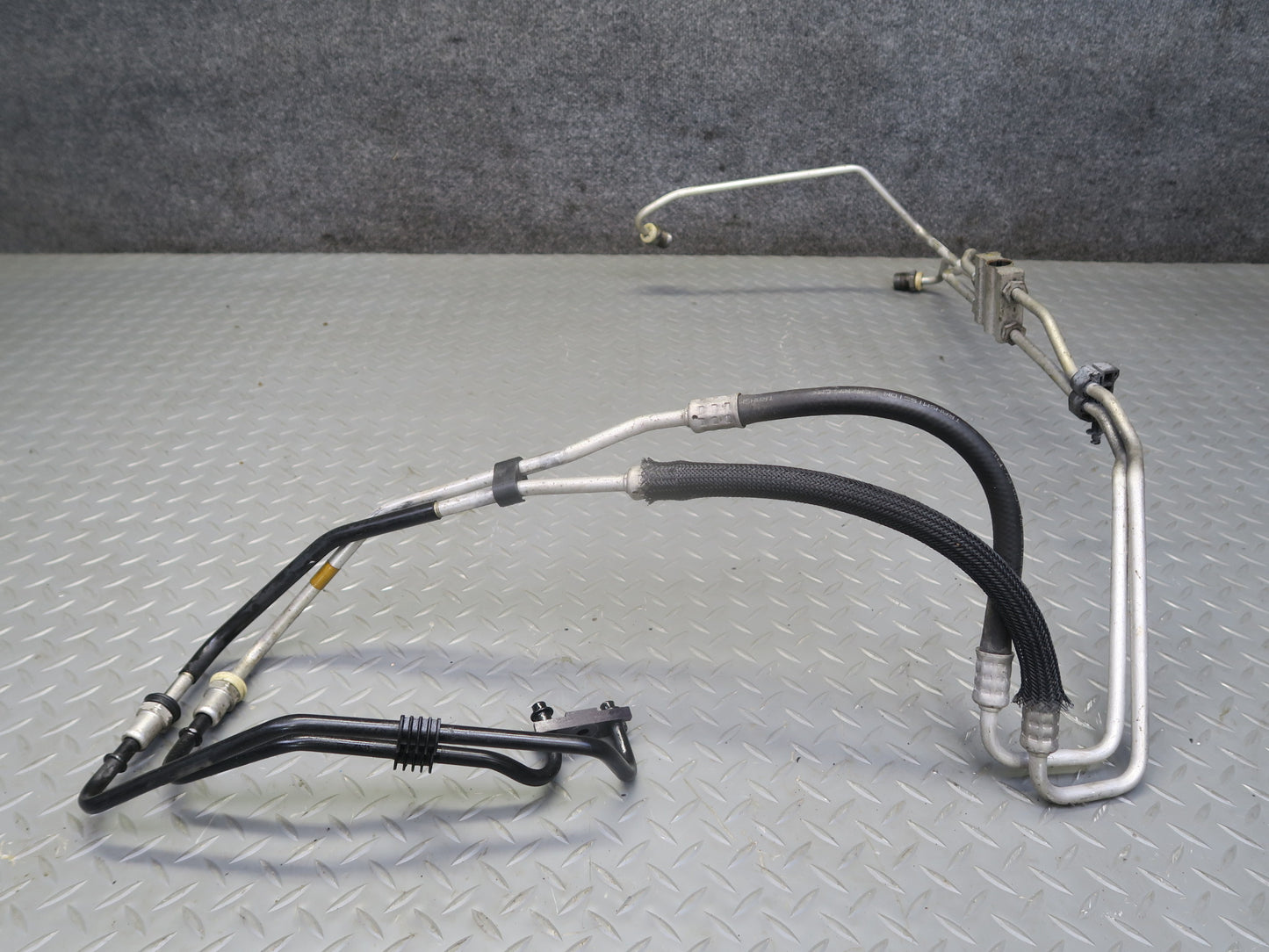 12-18 Jeep Wrangler JK 3.6L Automatic Transmission Oil Cooler Hose Pipe Line OEM