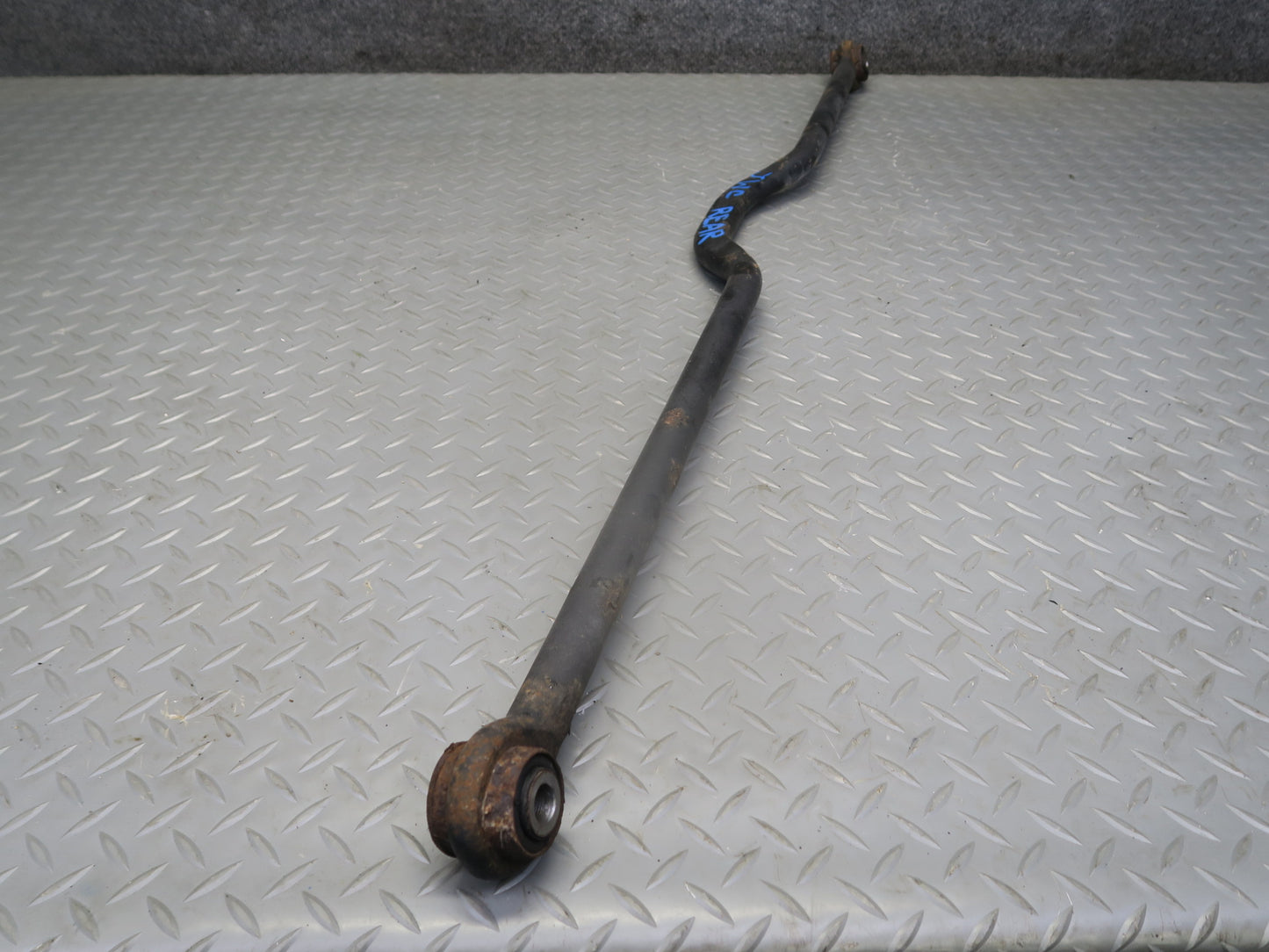 11-18 Jeep Wrangler JK Rear Track Bar OEM