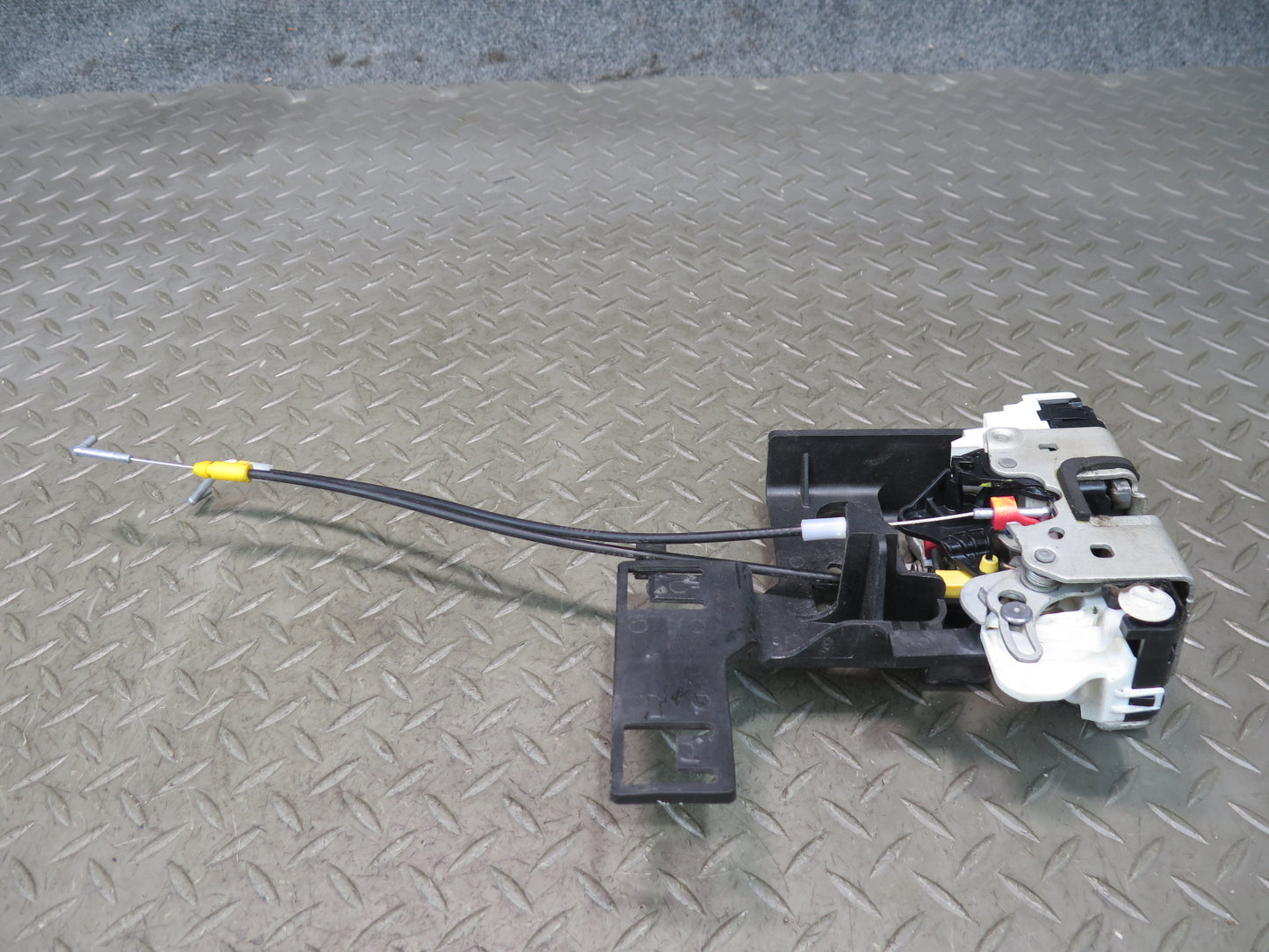 11-17 Jeep Wrangler JK 4-DOOR Rear Right Door Lock Latch Actuator w Cable OEM