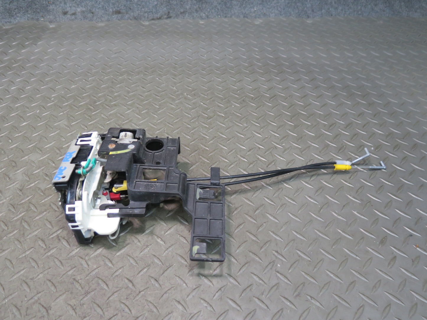 11-17 Jeep Wrangler JK 4-DOOR Rear Right Door Lock Latch Actuator w Cable OEM