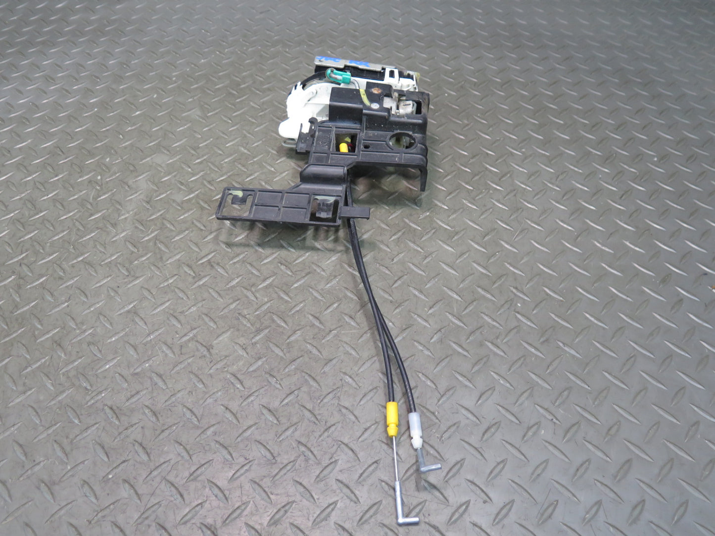 11-17 Jeep Wrangler JK 4-DOOR Rear Right Door Lock Latch Actuator w Cable OEM