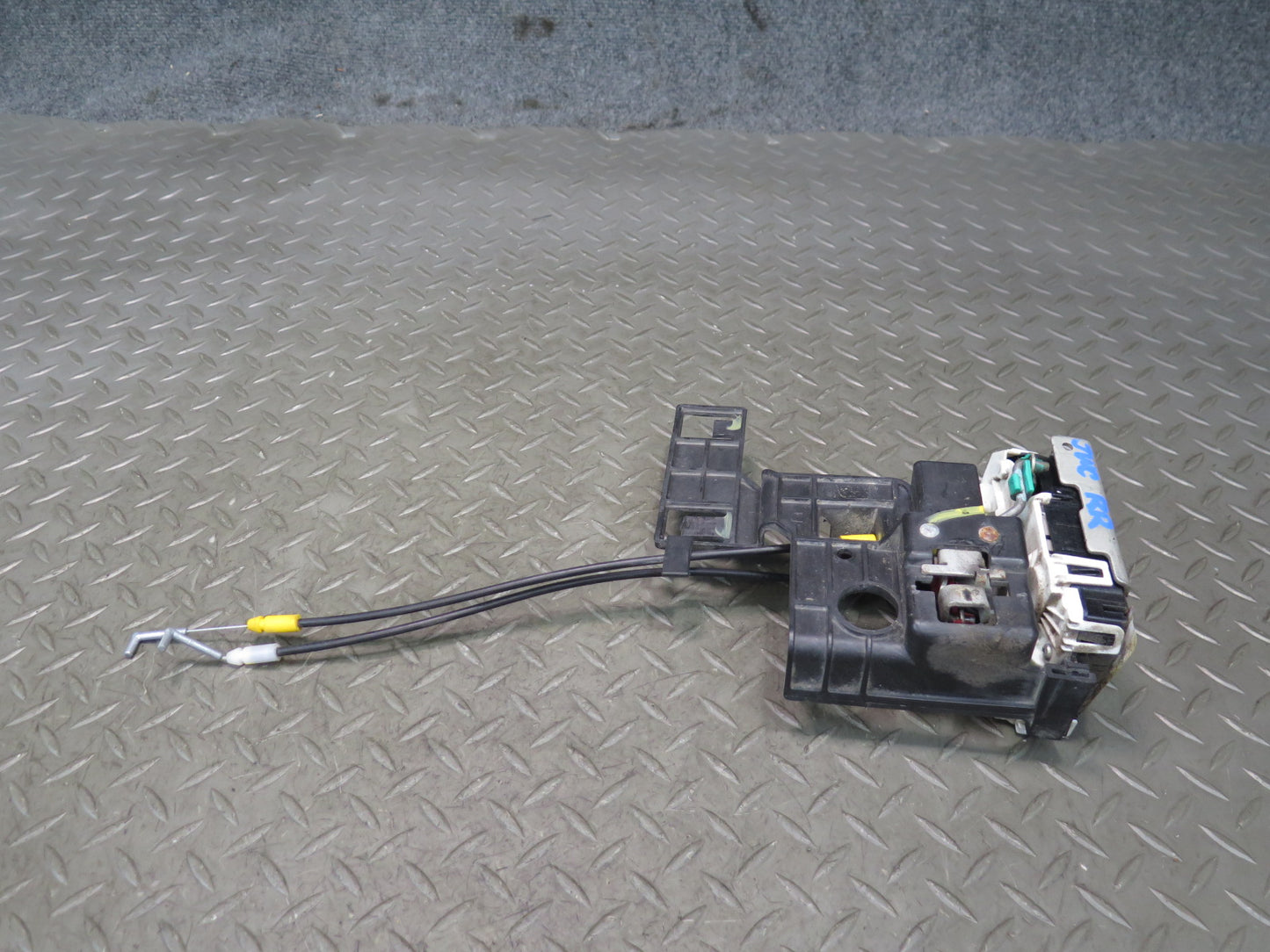 11-17 Jeep Wrangler JK 4-DOOR Rear Right Door Lock Latch Actuator w Cable OEM