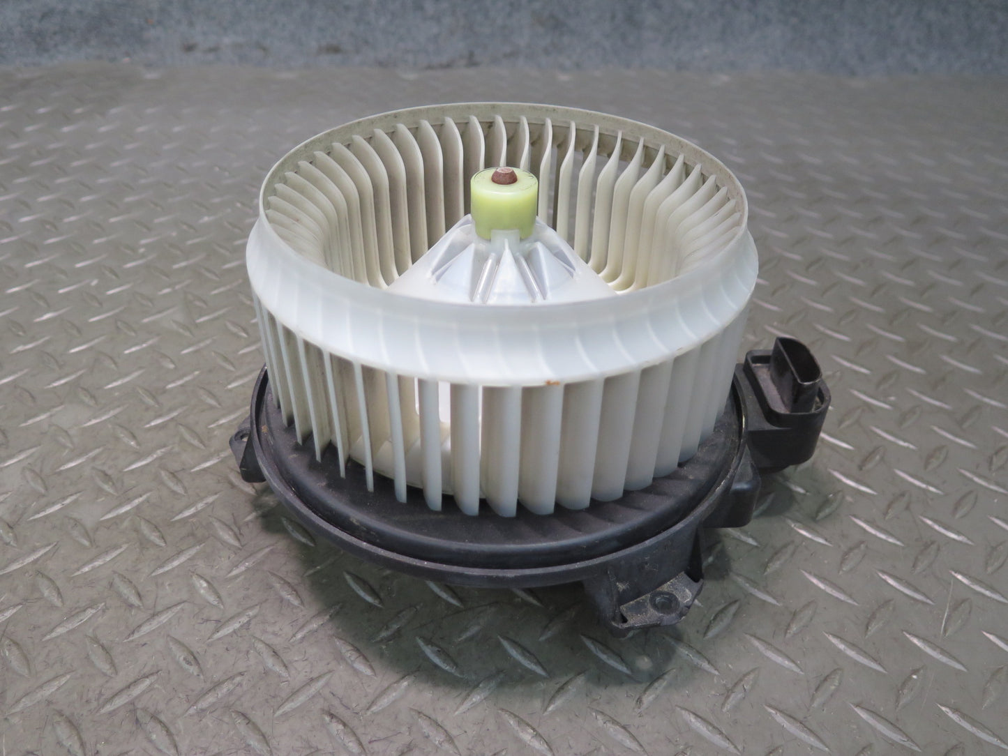 14-18 Jeep Wrangler JK AC Heater Blower Motor Fan OEM