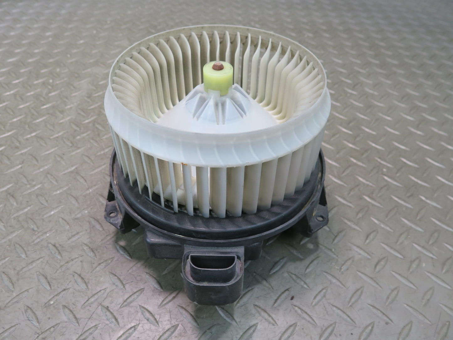14-18 Jeep Wrangler JK AC Heater Blower Motor Fan OEM