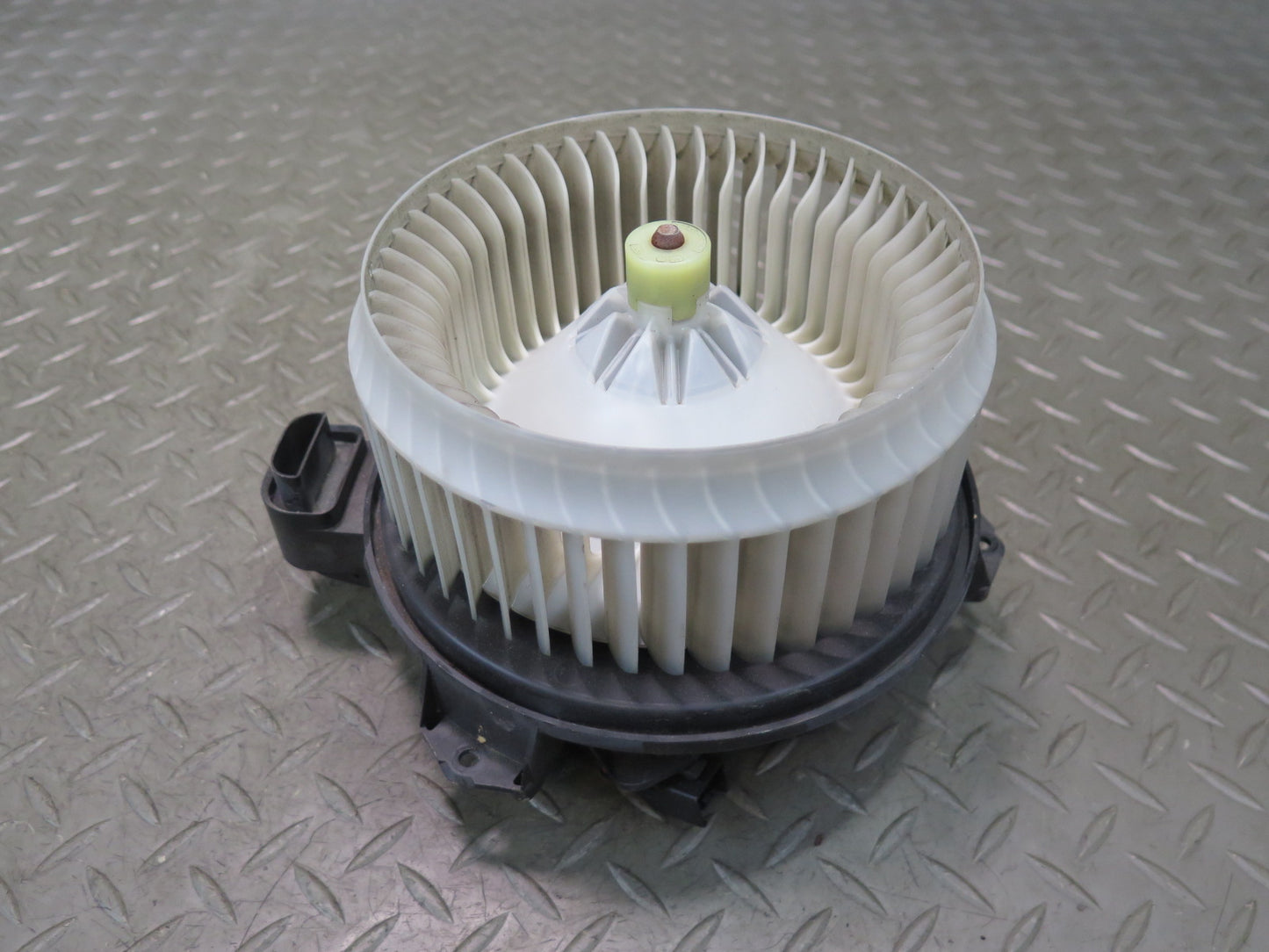 14-18 Jeep Wrangler JK AC Heater Blower Motor Fan OEM