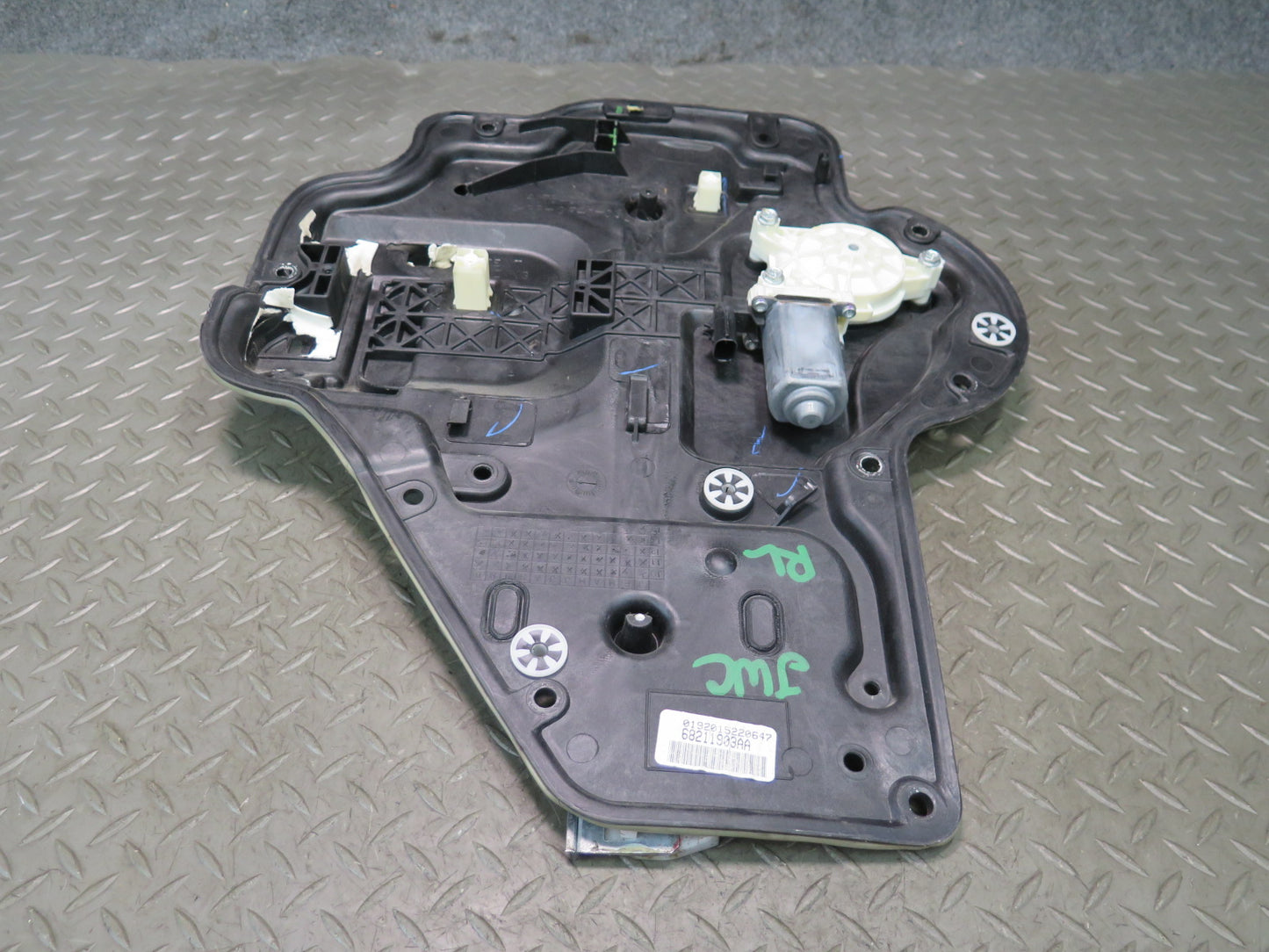 11-17 Jeep Wrangler JK 4-DOOR Rear Left Door Window Regulator w Motor OEM