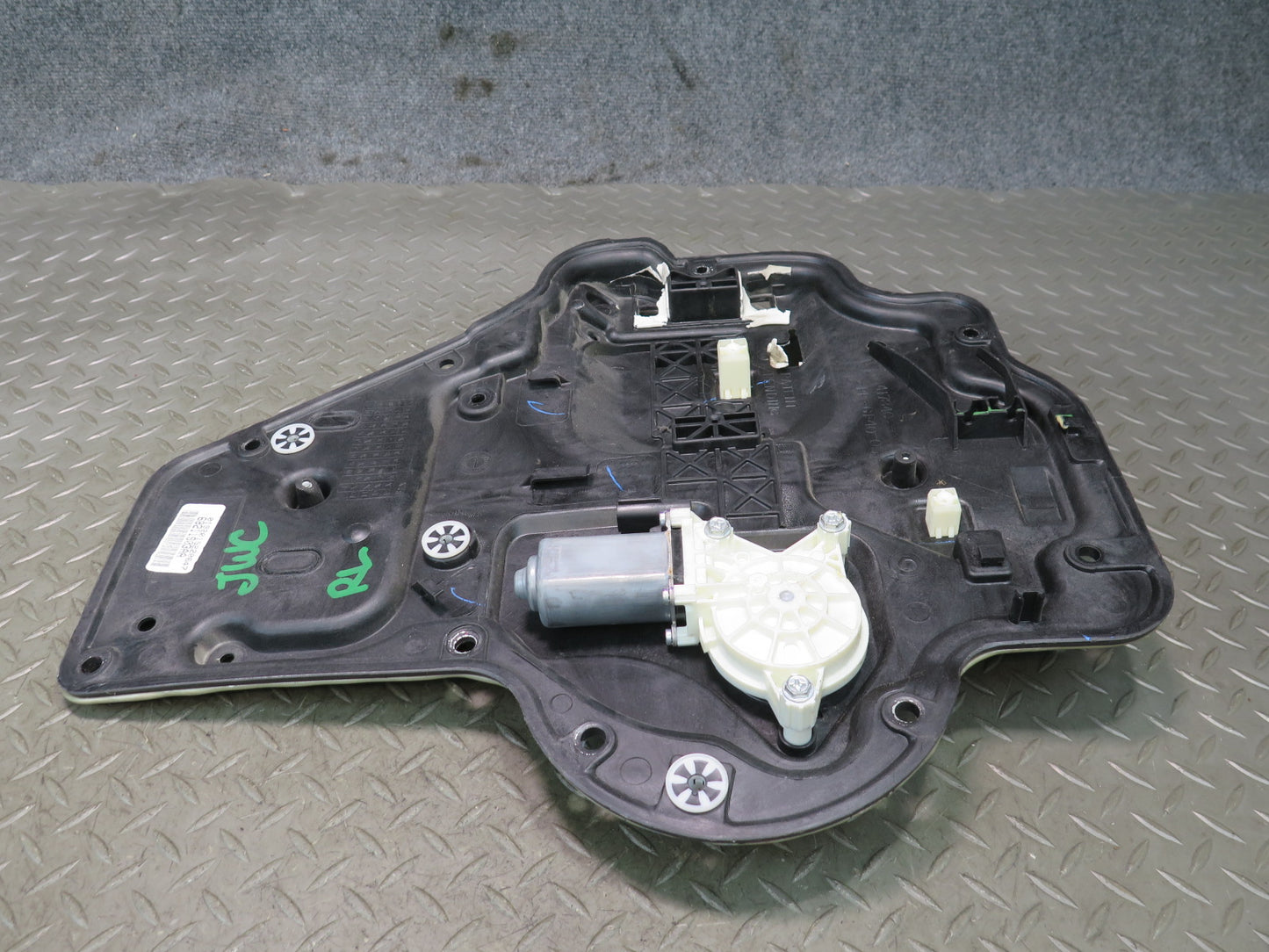 11-17 Jeep Wrangler JK 4-DOOR Rear Left Door Window Regulator w Motor OEM