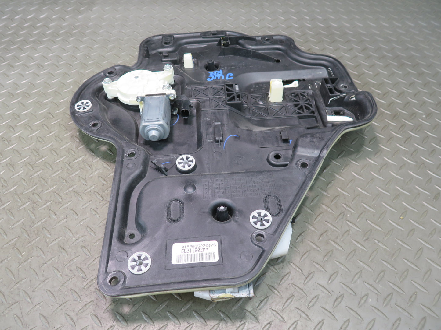 11-17 Jeep Wrangler JK 4-DOOR Rear Right Door Window Regulator w Motor OEM