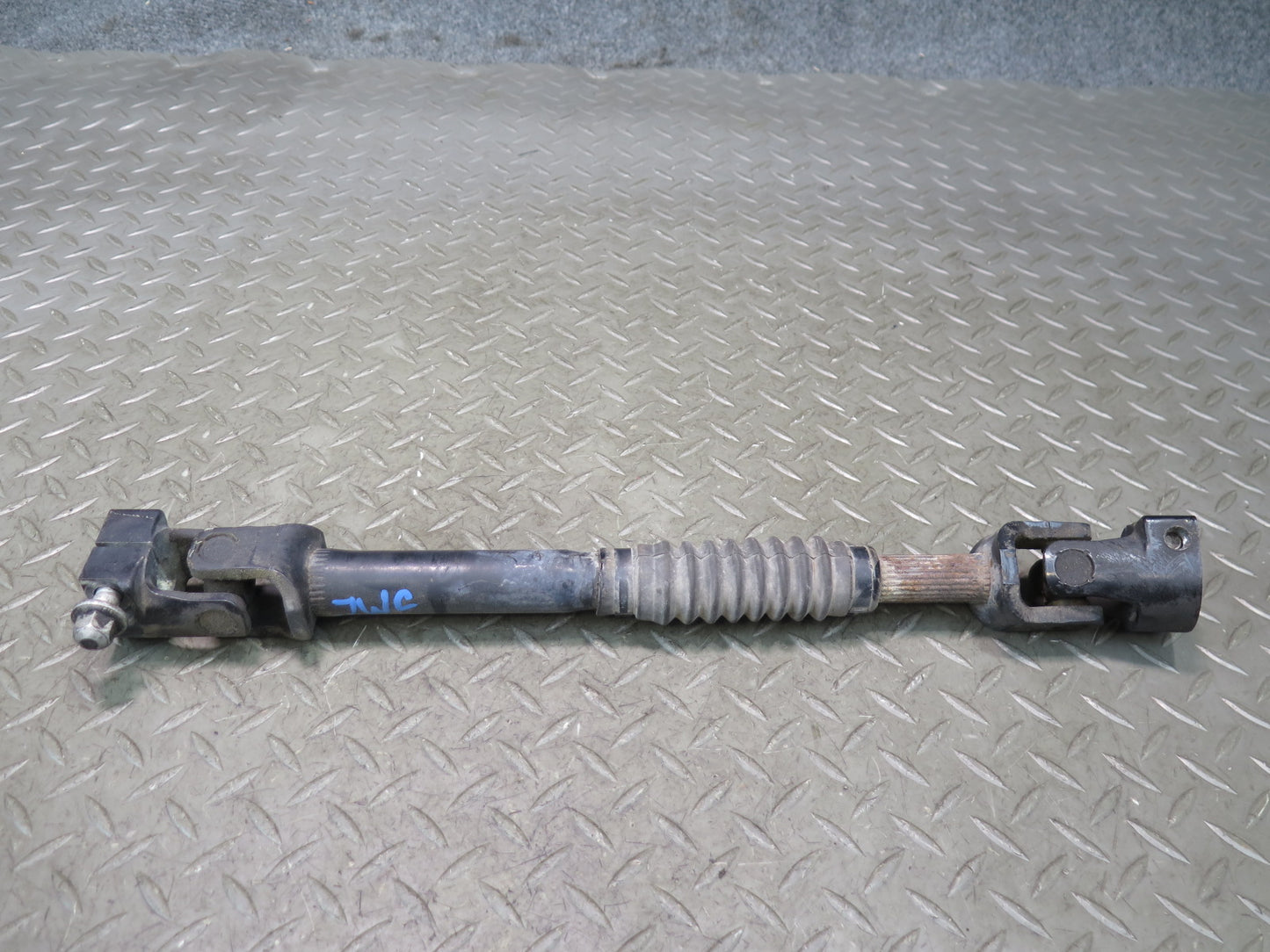 11-18 Jeep Wrangler JK 4x4 Steering Column U Joint Linkage Shaft Set OEM