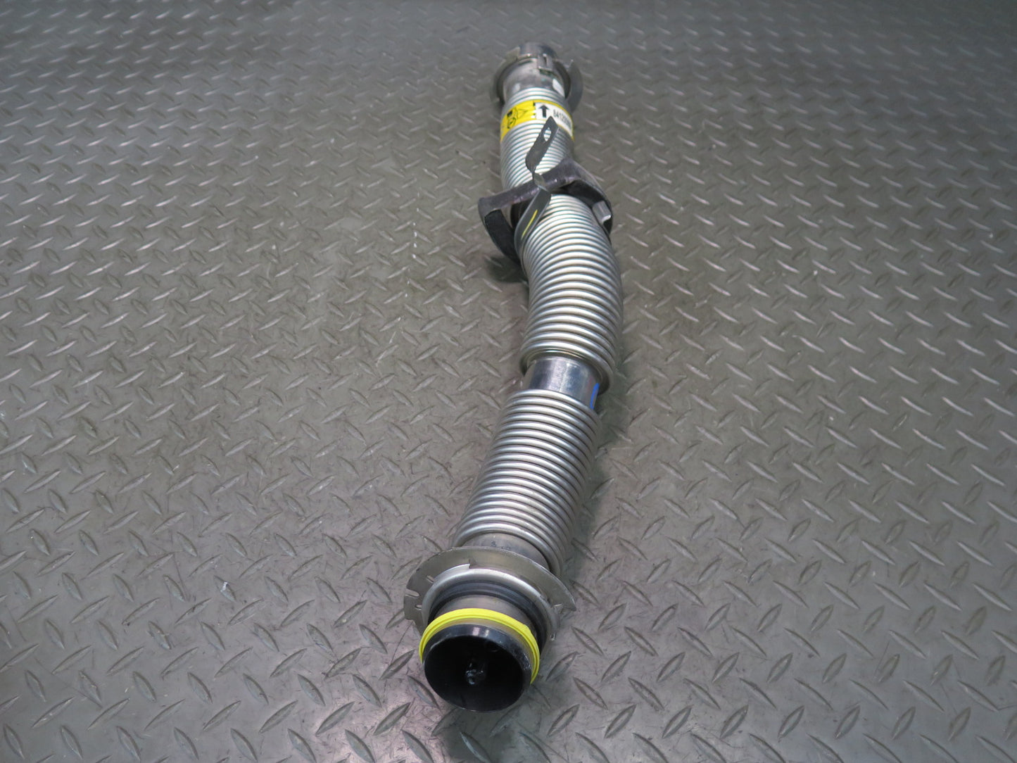 14-19 Chevrolet Corvette C7 Gas Fuel Feed Hose Line Tube Pipe 84120906 OEM