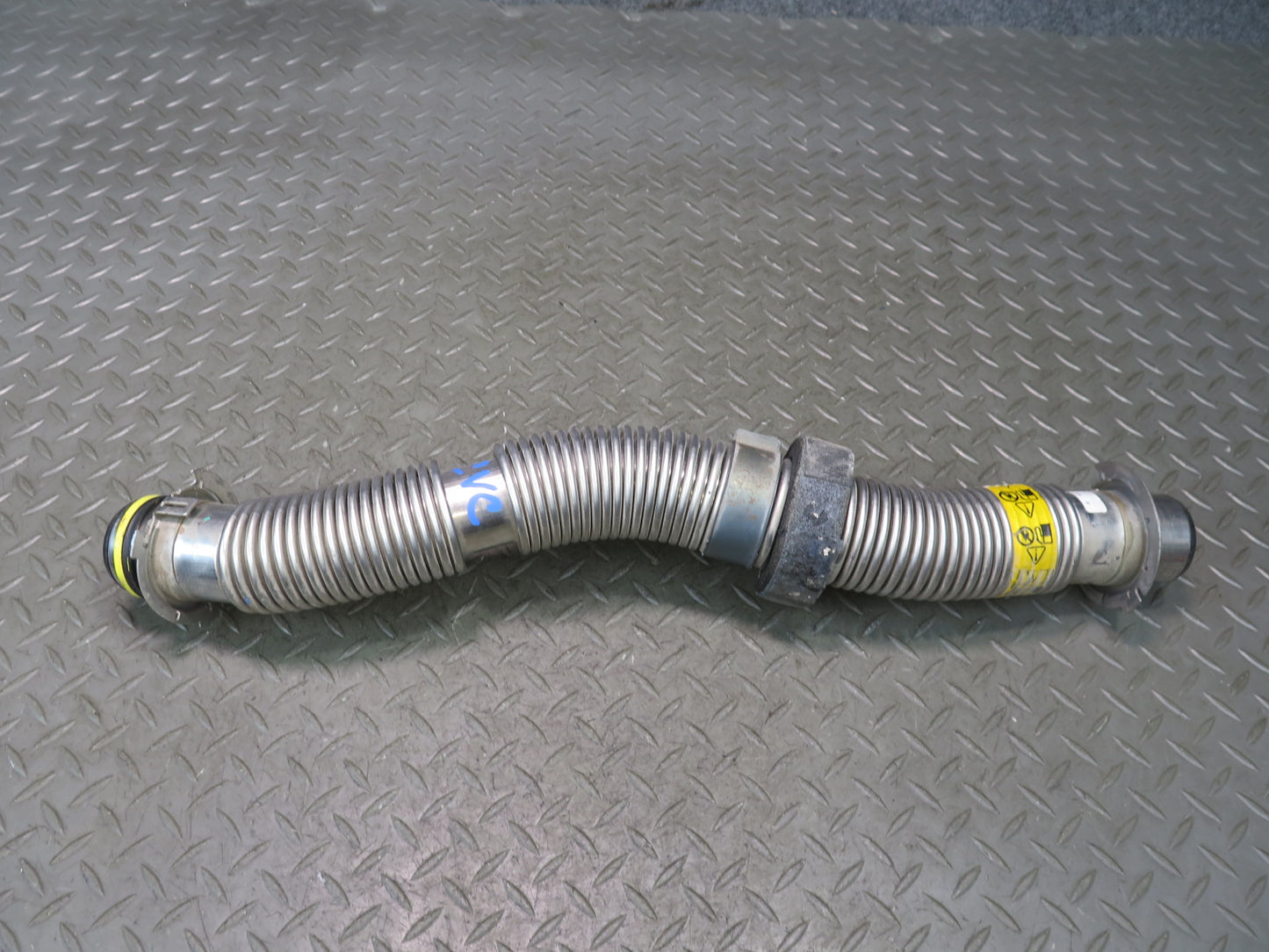 14-19 Chevrolet Corvette C7 Gas Fuel Feed Hose Line Tube Pipe 84120906 OEM