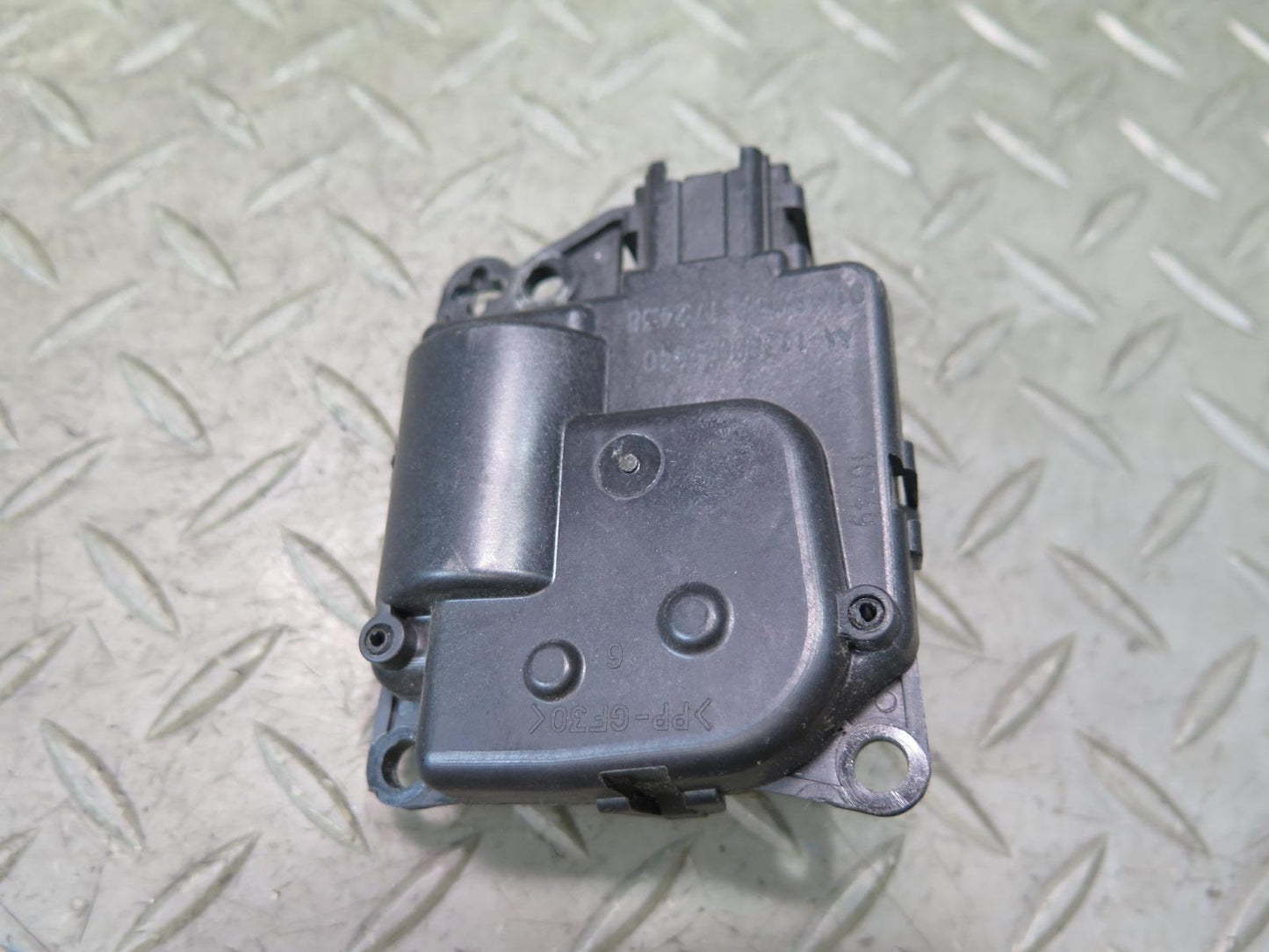 11-17 Jeep Wrangler JK Set of 3 A/C Heater Flap Door Actuator Motor OEM