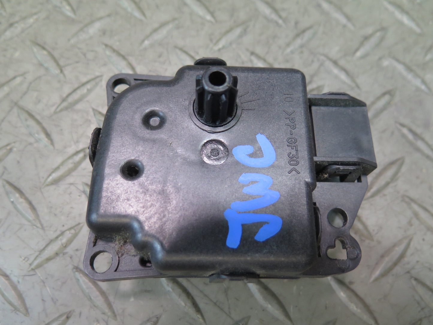 11-17 Jeep Wrangler JK Set of 3 A/C Heater Flap Door Actuator Motor OEM