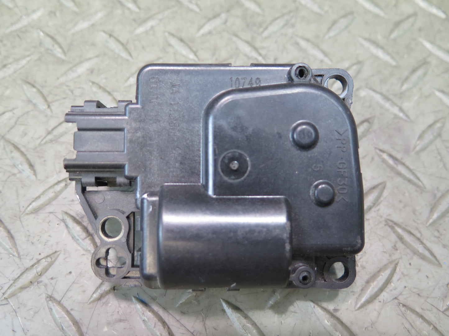 11-17 Jeep Wrangler JK Set of 3 A/C Heater Flap Door Actuator Motor OEM