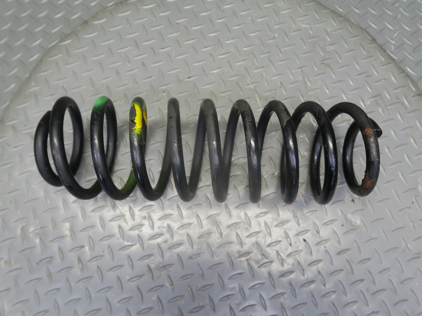84-89 Nissan Z31 300ZX 2+2 NA Set of 2 Rear Left Right Coil Spring OEM