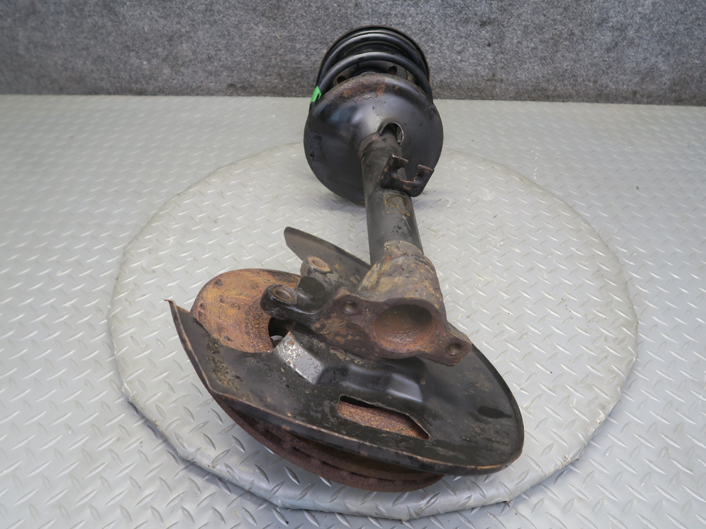 87-89 Nissan Z31 300ZX NA Front Right Spindle Knuckle Wheel Hub Strut Rotor OEM