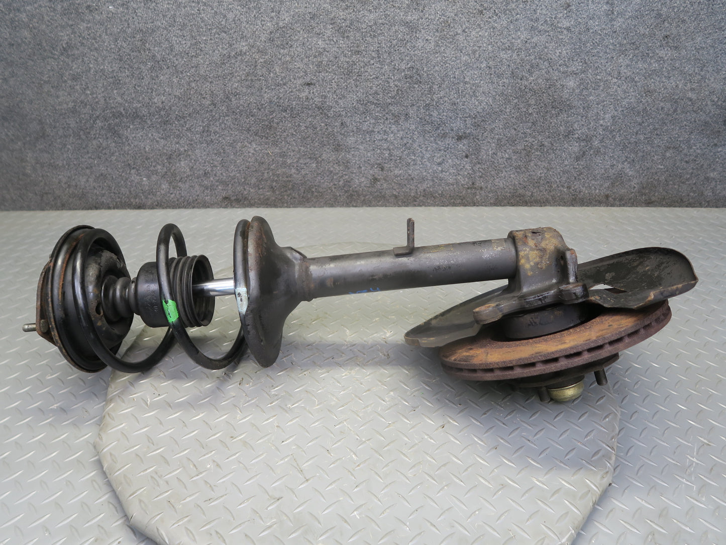 87-89 Nissan Z31 300ZX NA Front Right Spindle Knuckle Wheel Hub Strut Rotor OEM