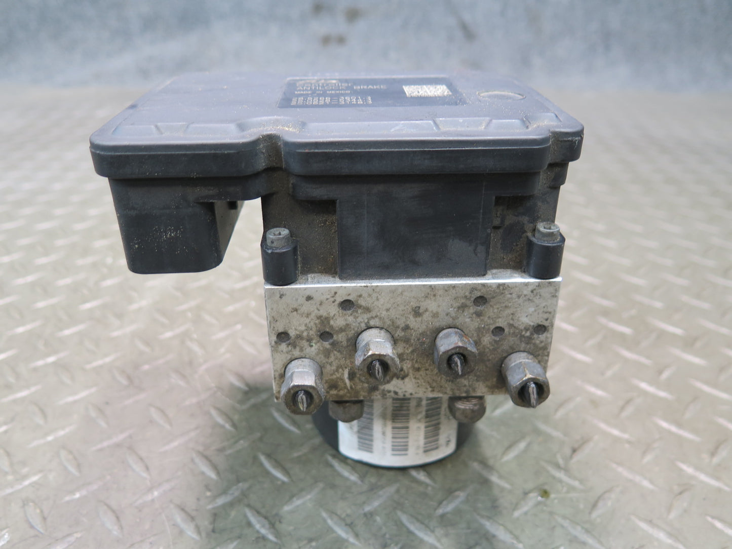 14-17 Jeep Wrangler JK 4x4 Anti Lock Brake ABS Pump Module OEM