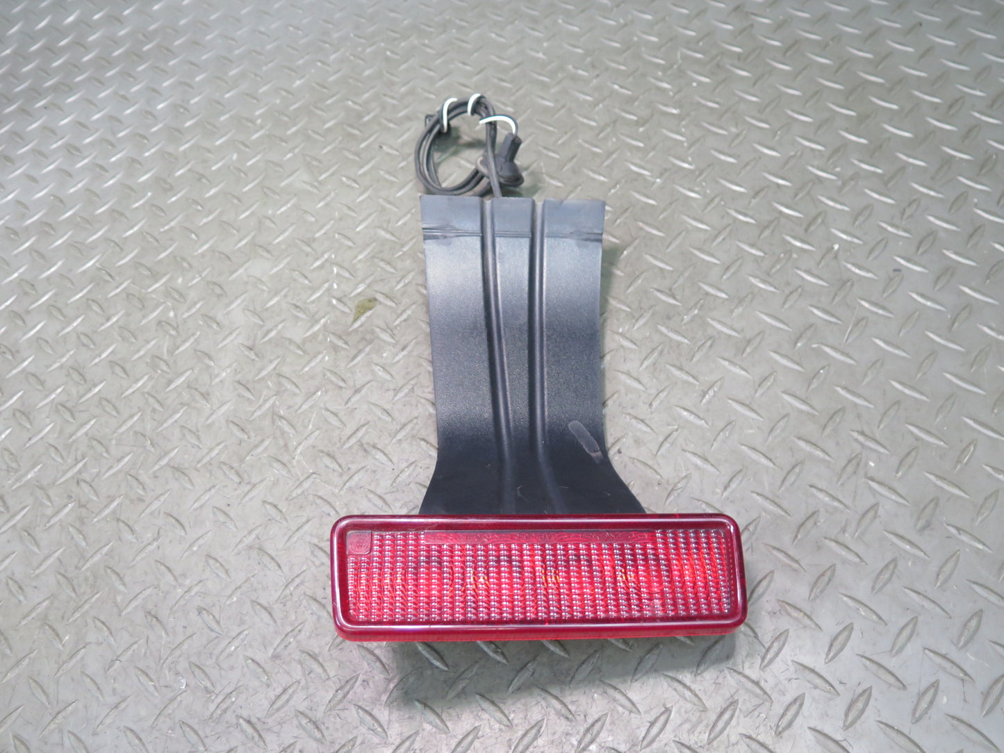 09-17 Jeep Wrangler JK Center High Mounted Stop Light Lamp 68048581AA OEM