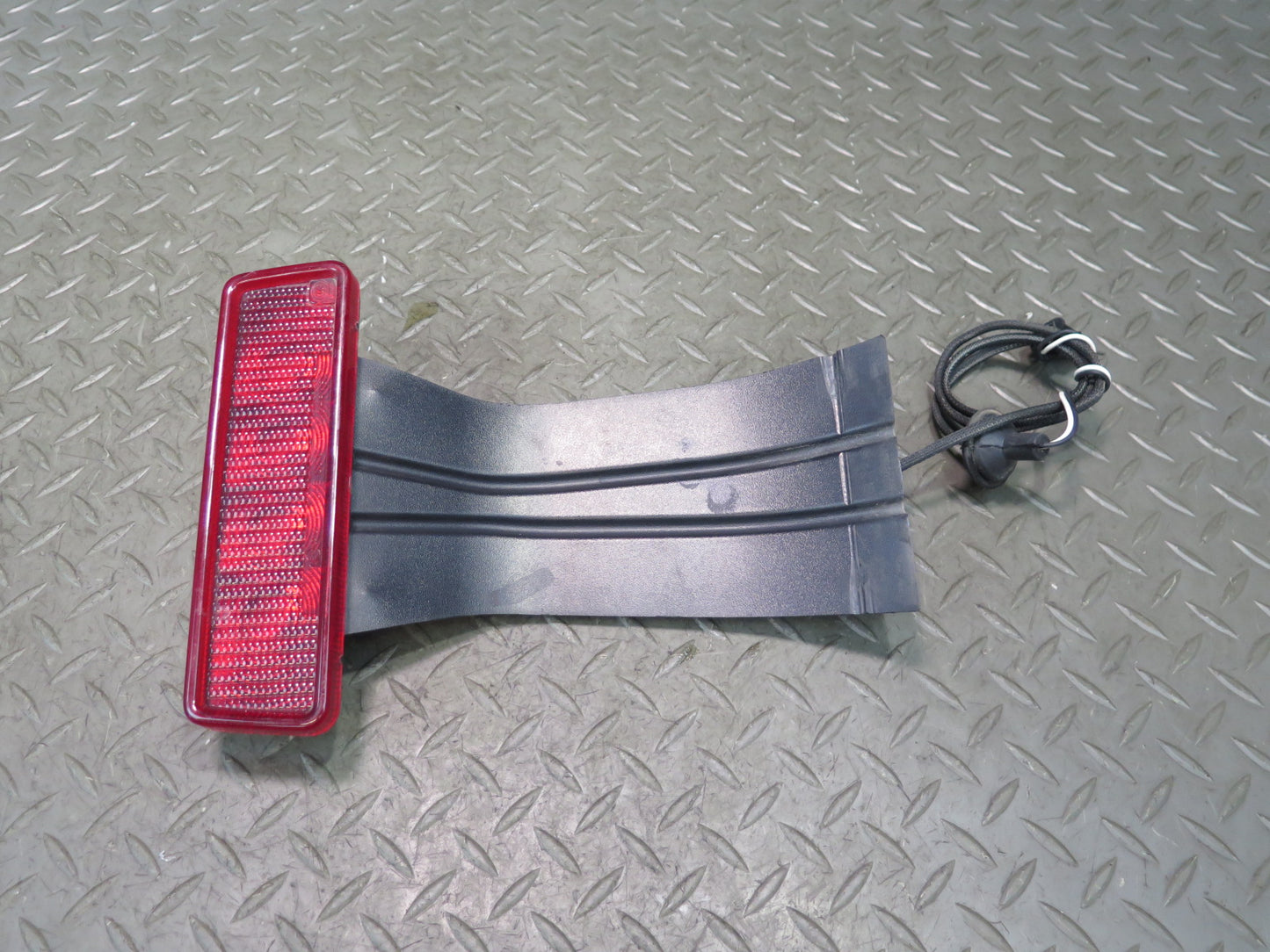 09-17 Jeep Wrangler JK Center High Mounted Stop Light Lamp 68048581AA OEM