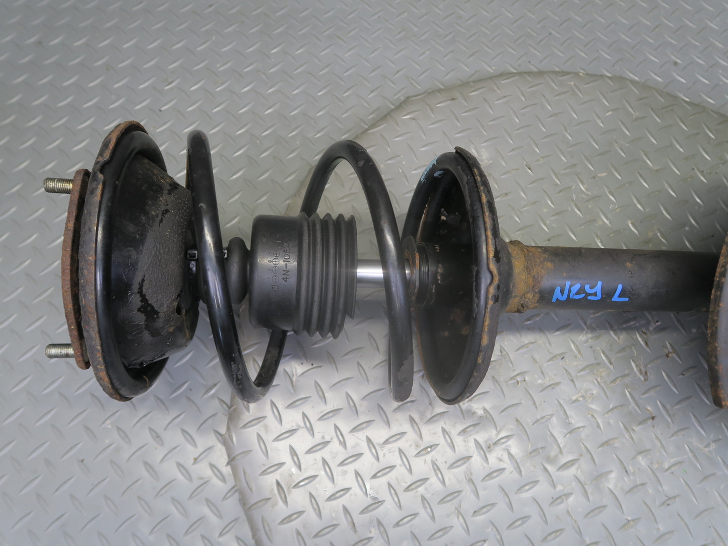 87-89 Nissan Z31 300ZX NA Front Left Spindle Knuckle Wheel Hub Strut Rotor OEM