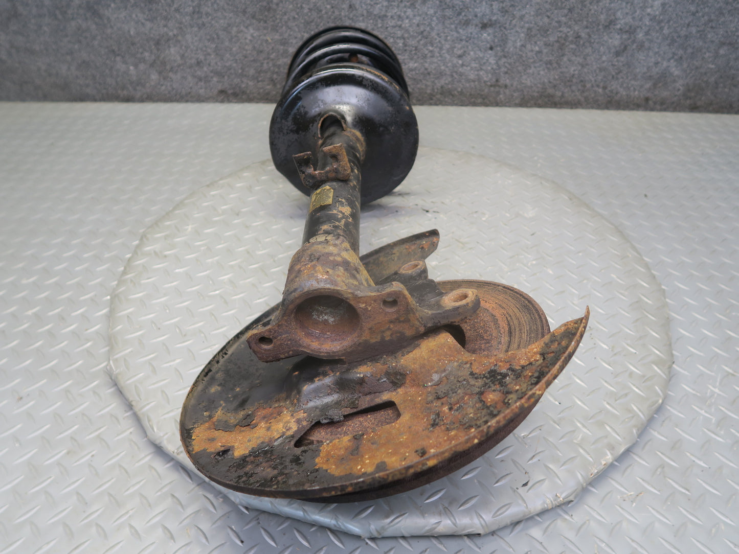 87-89 Nissan Z31 300ZX NA Front Left Spindle Knuckle Wheel Hub Strut Rotor OEM