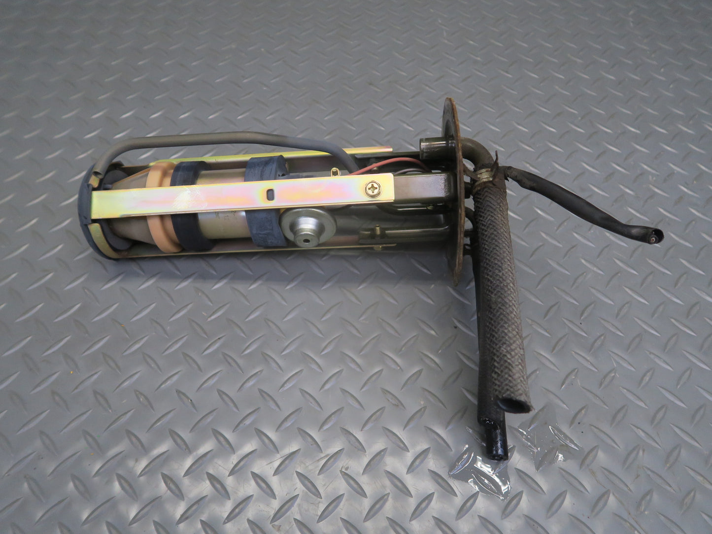 85-89 Nissan Z31 300ZX VG30E NA Fuel Pump w Sending Unit Set OEM