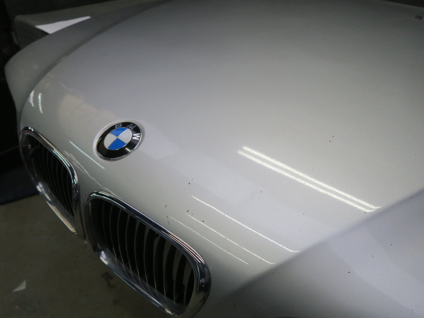 99-03 BMW E39 540ia Front Hood Bonnet Shell Panel Titan Silver OEM