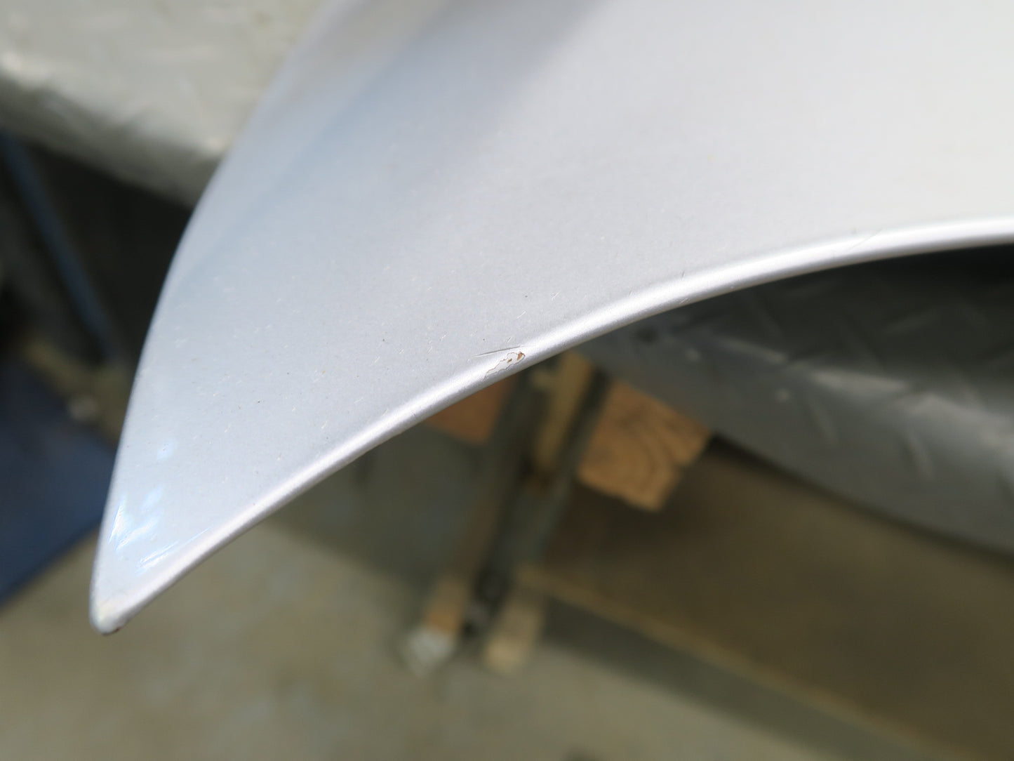 99-03 BMW E39 540ia Front Hood Bonnet Shell Panel Titan Silver OEM