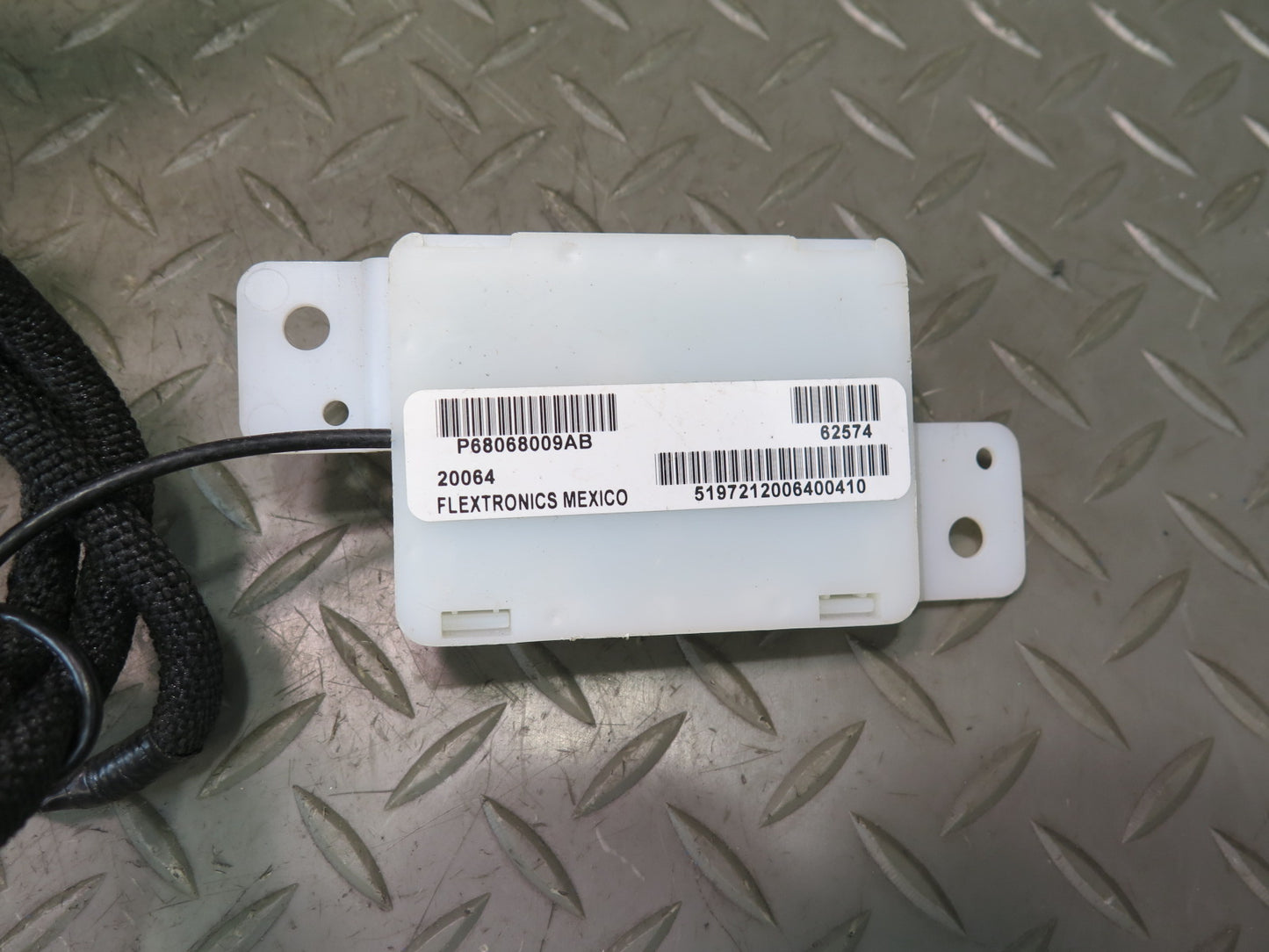 11-18 Jeep Wrangler JK Keyless Entry ECU Control Module Antenna Lock KEY Set OEM