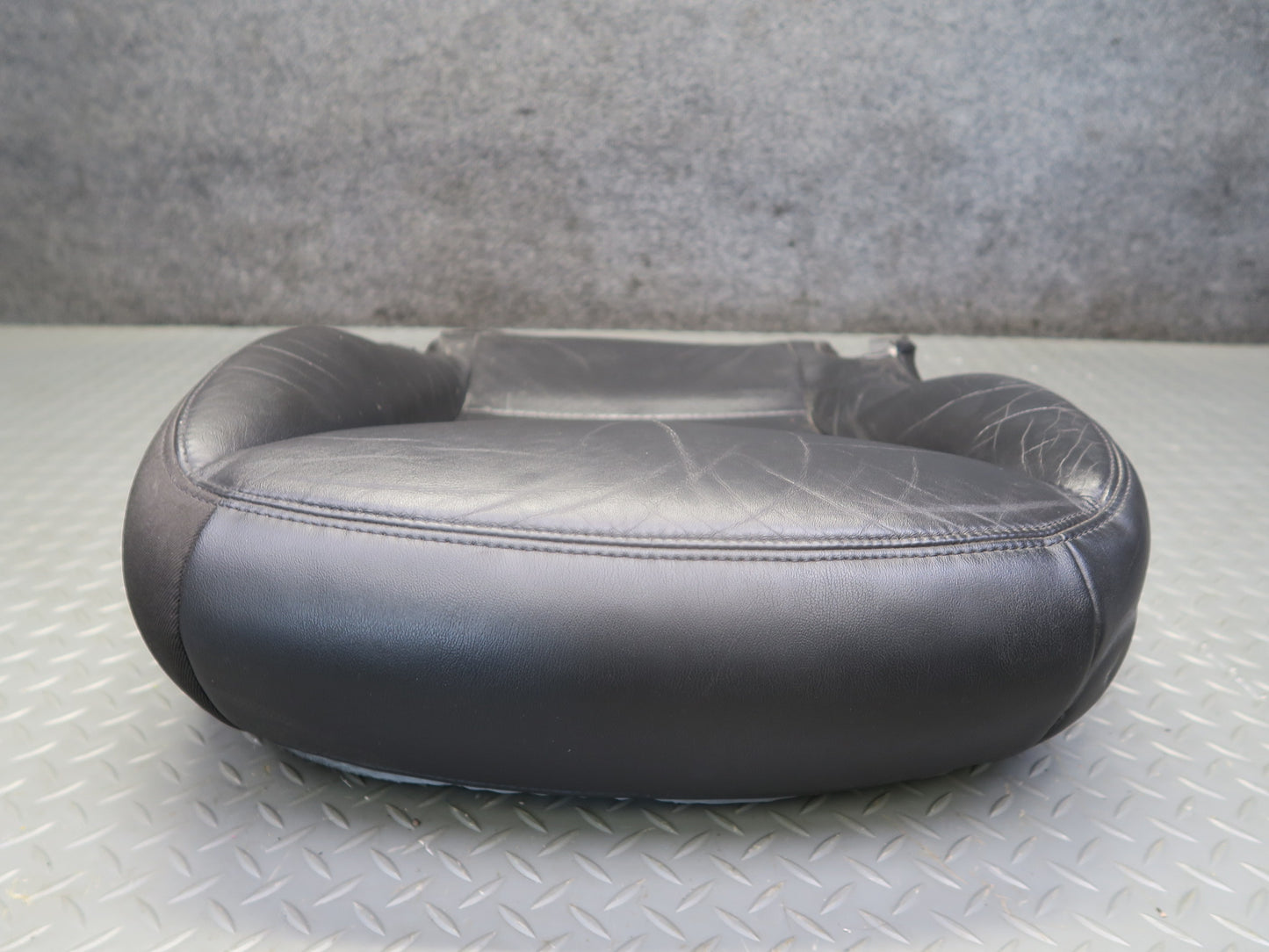 05-10 Chevrolet Corvette C6 Front Left Seat Lower Leather Cushion Black OEM