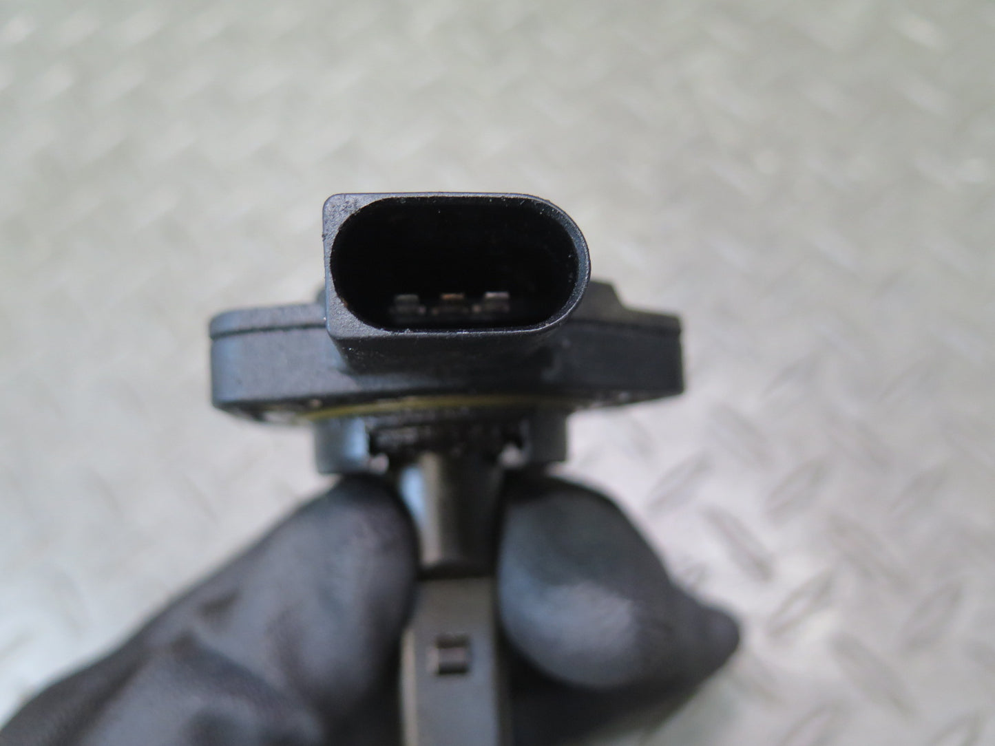01-06 BMW E46 330ci Engine Motor Oil Level Sensor 7508003 OEM
