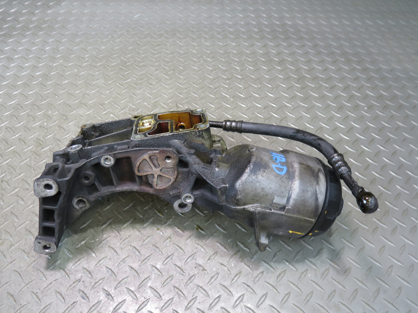 01-06 BMW E46 330ci Engine Oil Filter Housing 1713838 OEM