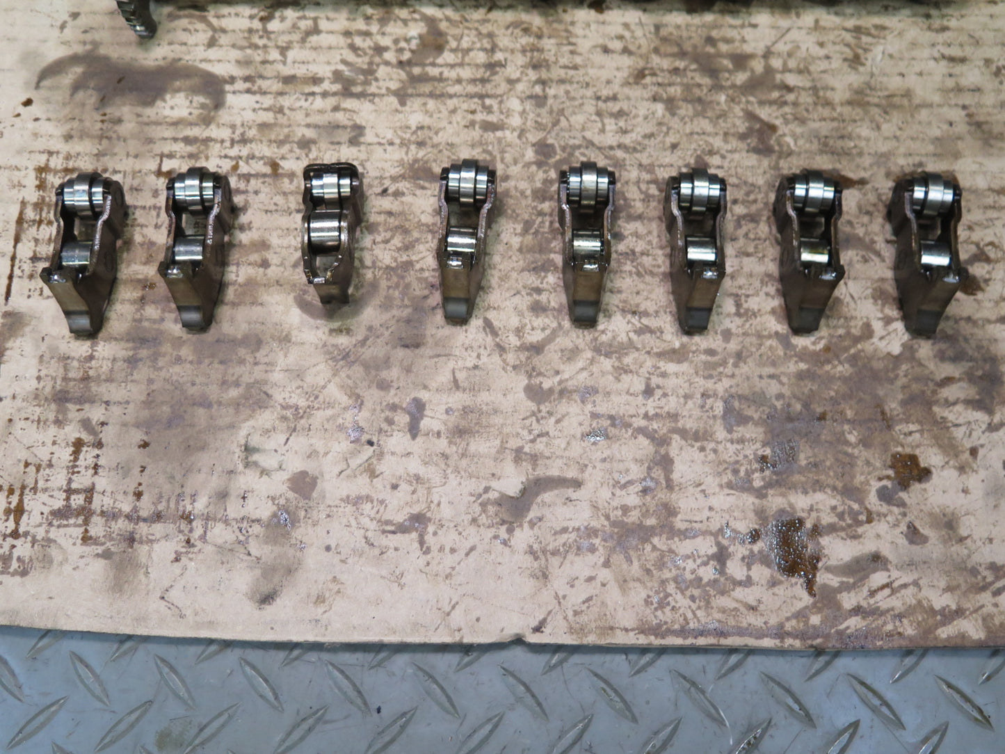 11-15 Mini S R56 R57 R58 1.6L N18 Engine Rocker Arm Eccentric Camshaft Set OEM