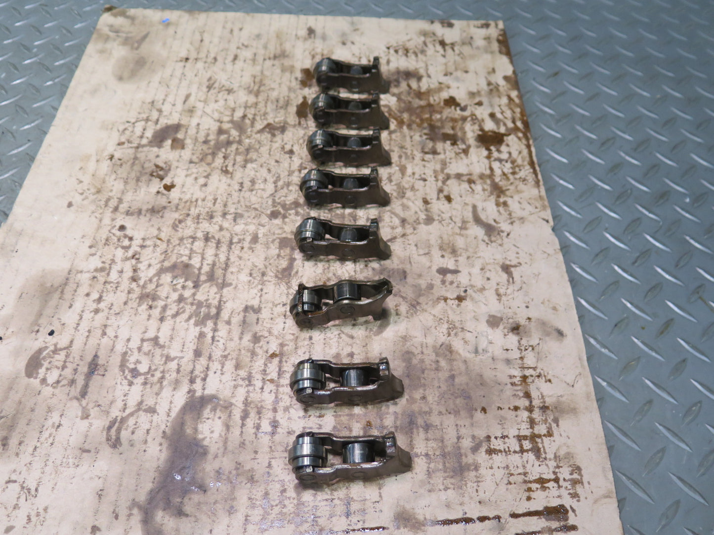 11-15 Mini S R56 R57 R58 1.6L N18 Engine Rocker Arm Eccentric Camshaft Set OEM
