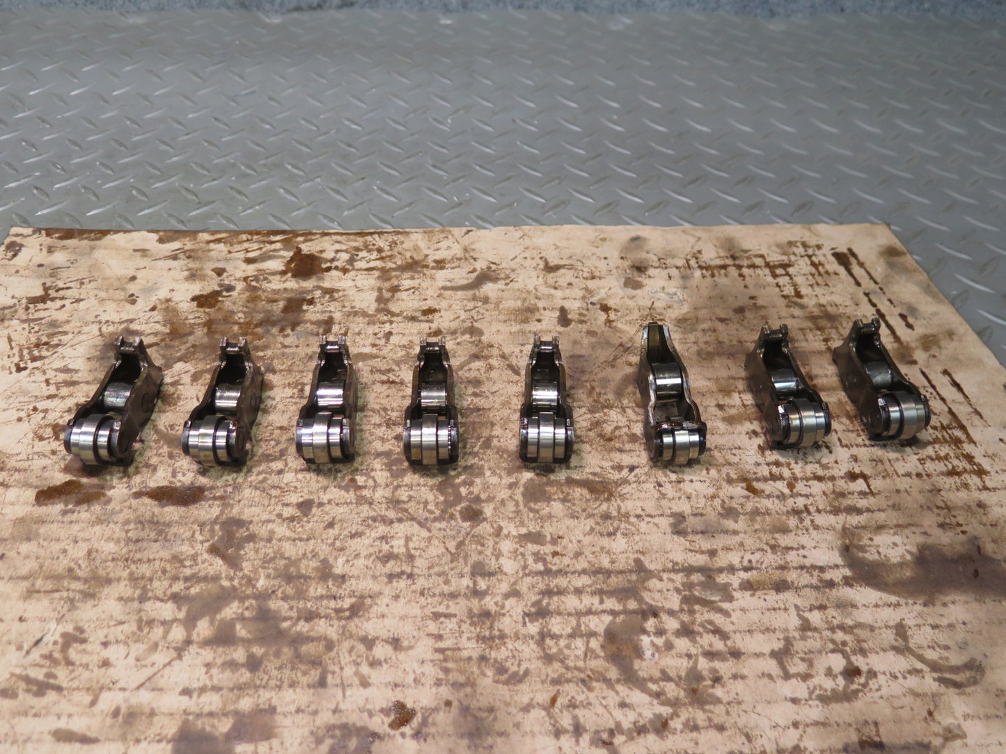 11-15 Mini S R56 R57 R58 1.6L N18 Engine Rocker Arm Eccentric Camshaft Set OEM