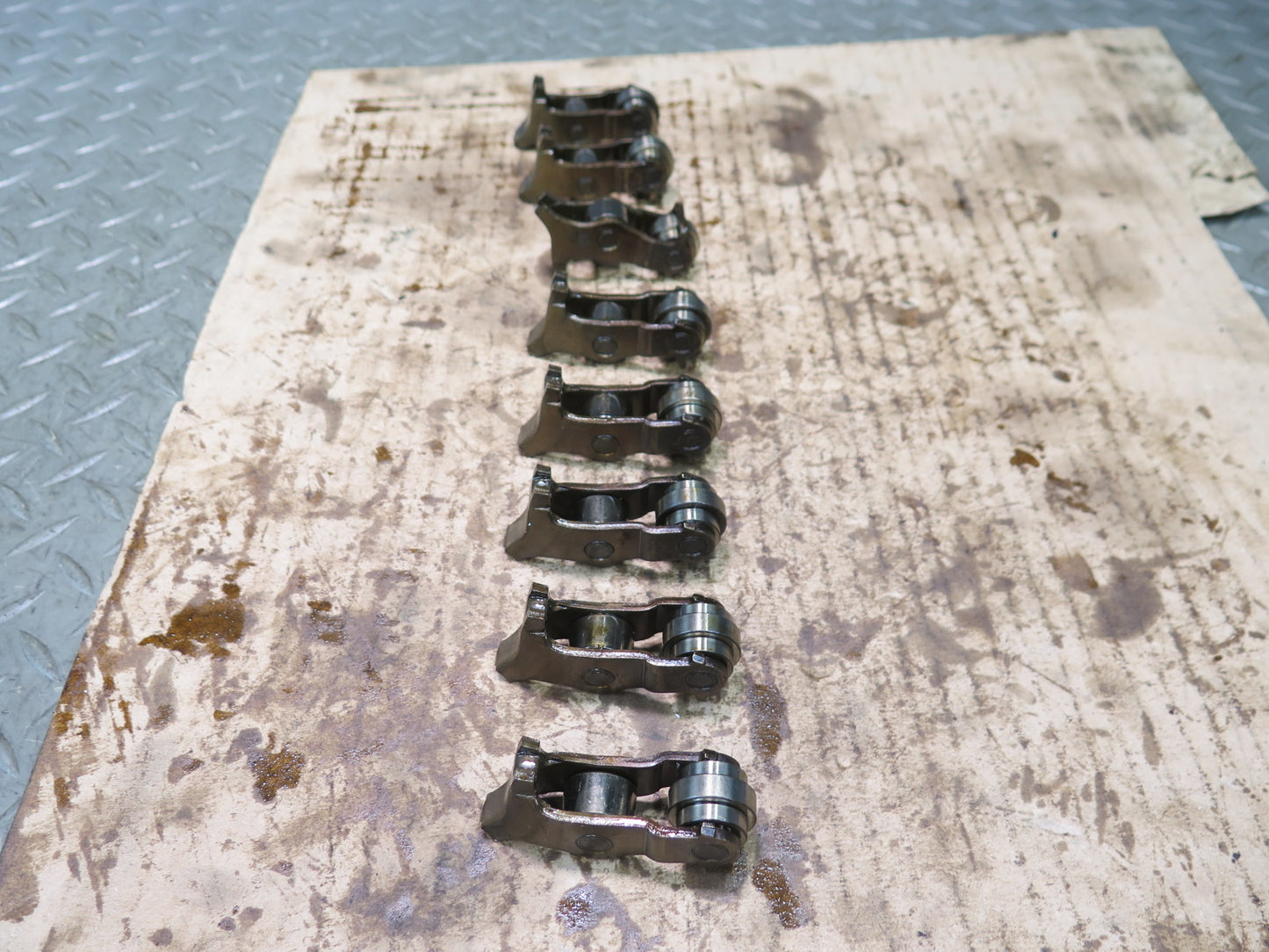 11-15 Mini S R56 R57 R58 1.6L N18 Engine Rocker Arm Eccentric Camshaft Set OEM
