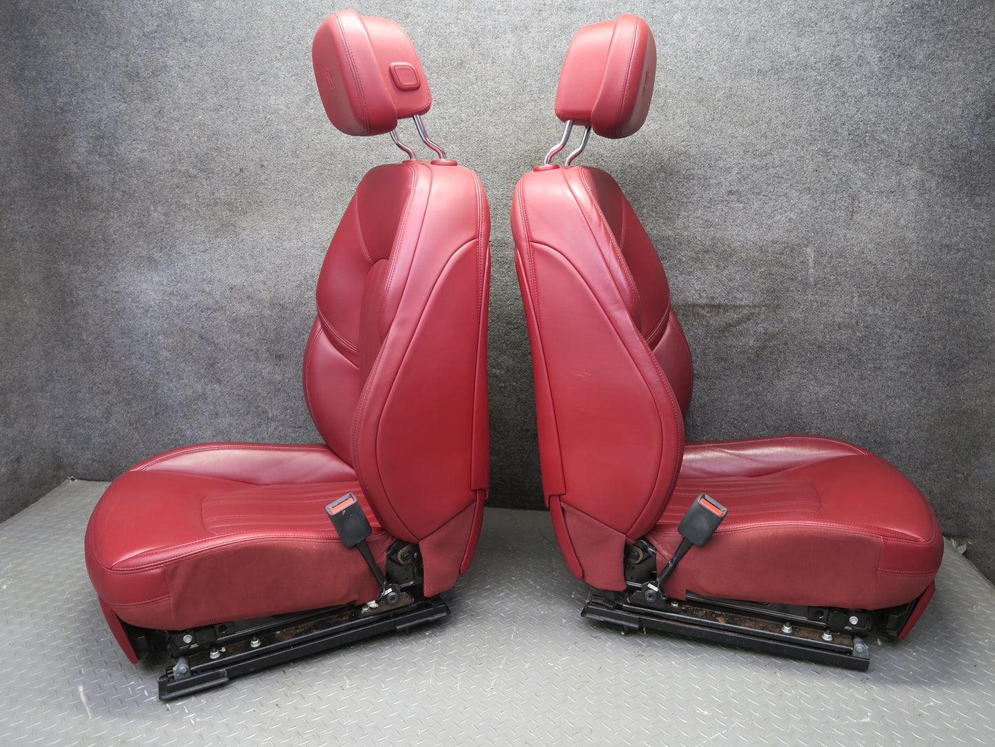 2017-2020 Maserati Levante M161 Front & Rear Left & Right Leather Seat RED Set